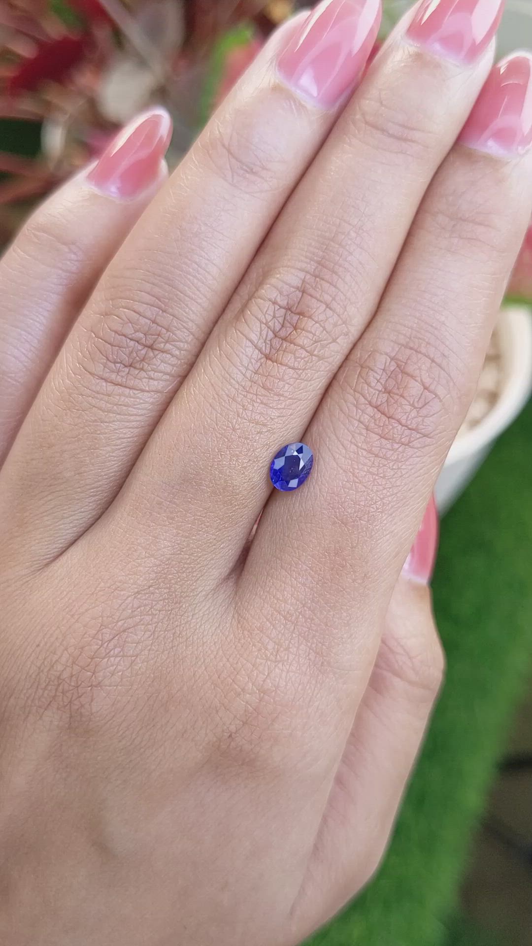 0.82 Ct. Blue Sapphire from Ceylon (Sri Lanka) Size Video