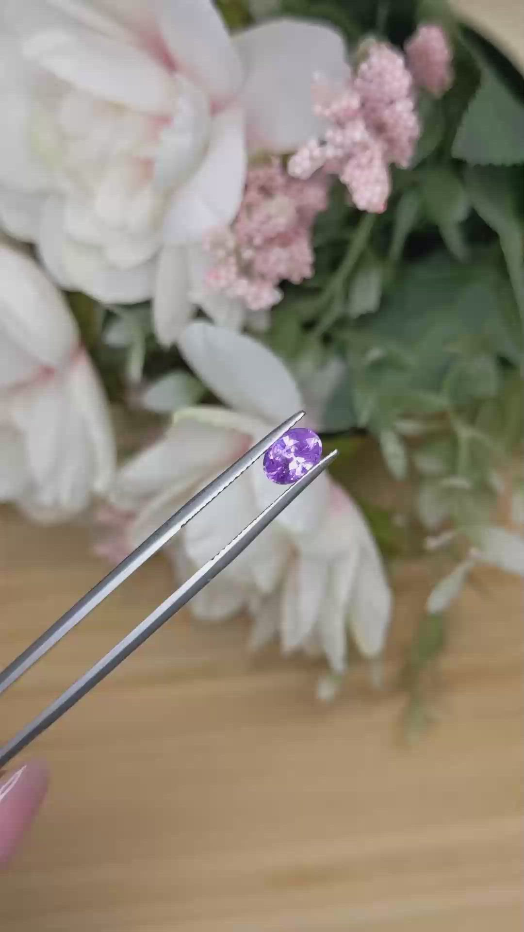 1.03 Ct. Pinkish Purple Sapphire from Ceylon (Sri Lanka) Size Video