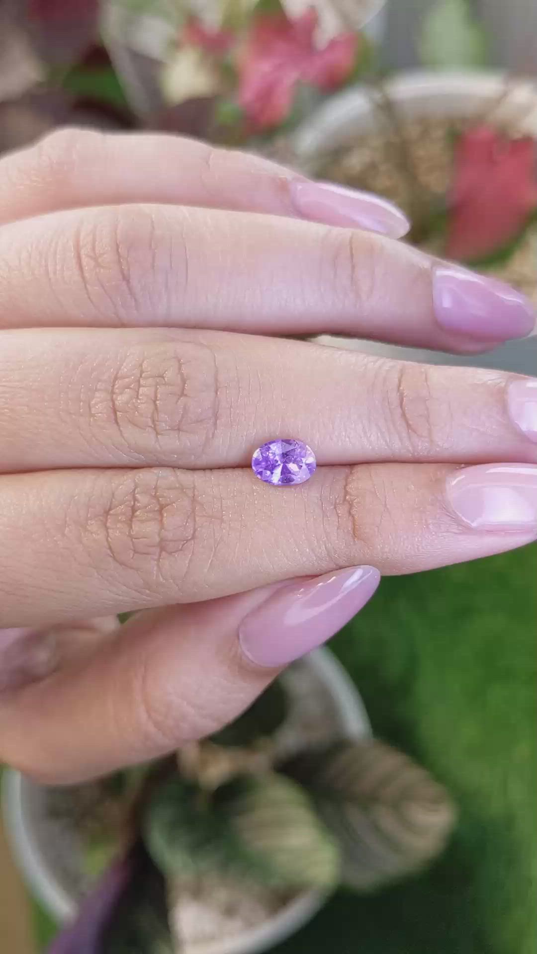1.03 Ct. Pinkish Purple Sapphire from Ceylon (Sri Lanka) Size Video