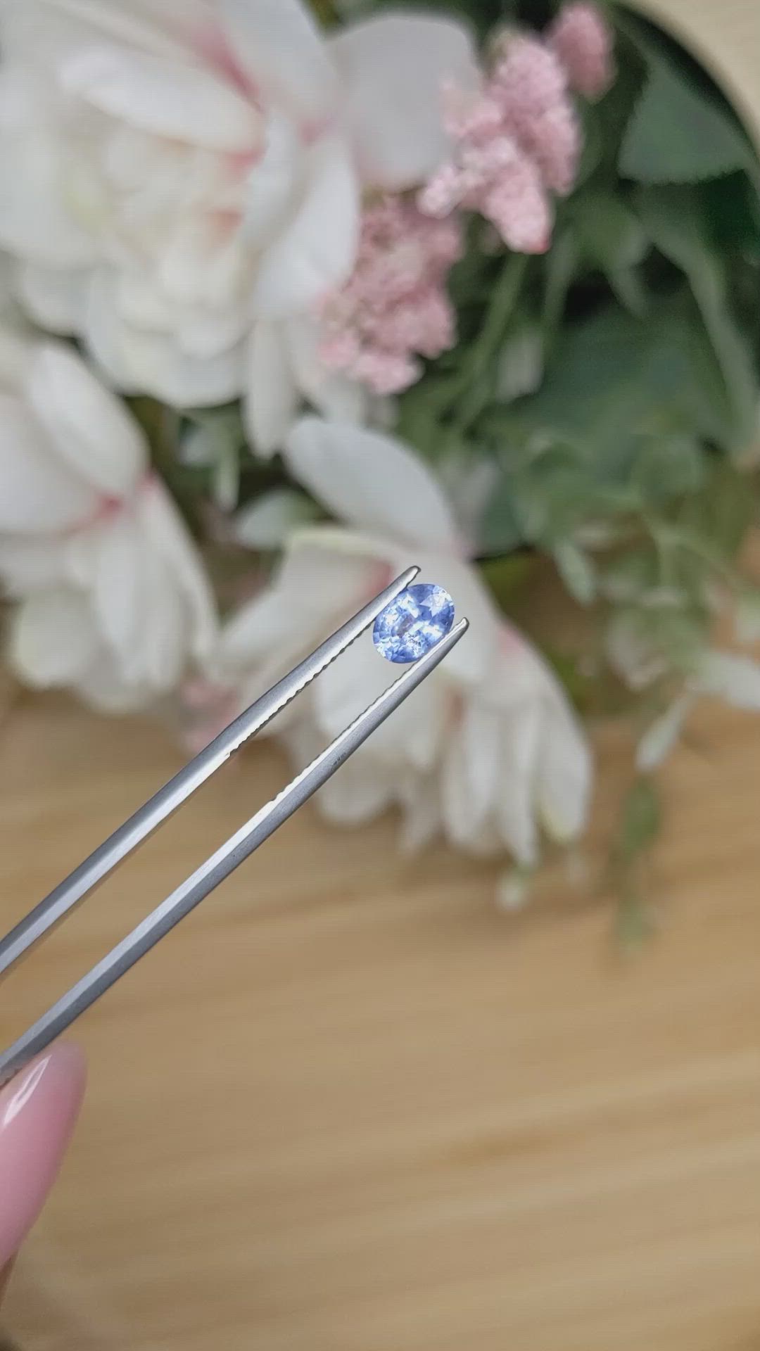 0.75 Ct. Blue Sapphire from Ceylon (Sri Lanka) Size Video