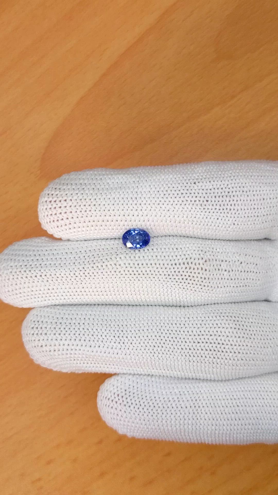 0.79 Ct. Blue Sapphire from Ceylon (Sri Lanka) Size Video