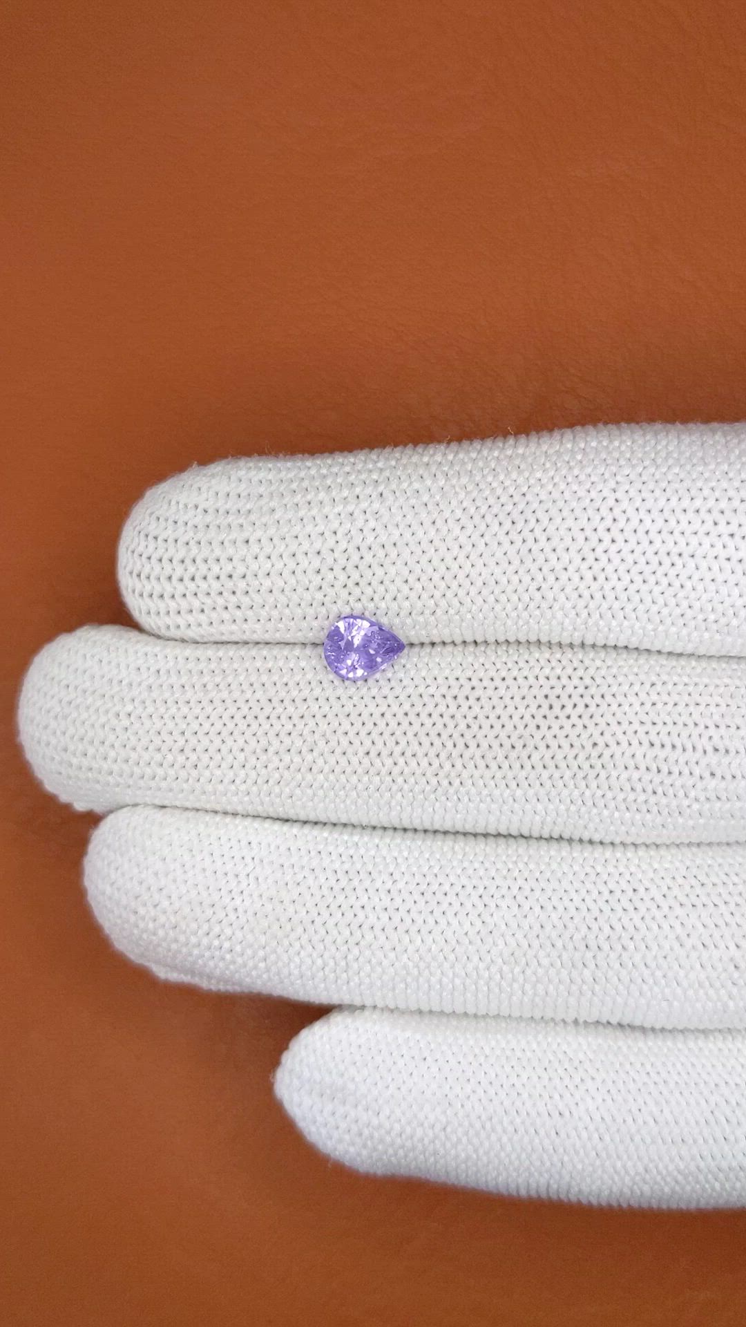 0.90 Ct. Pinkish Purple Sapphire from Ceylon (Sri Lanka) Size Video