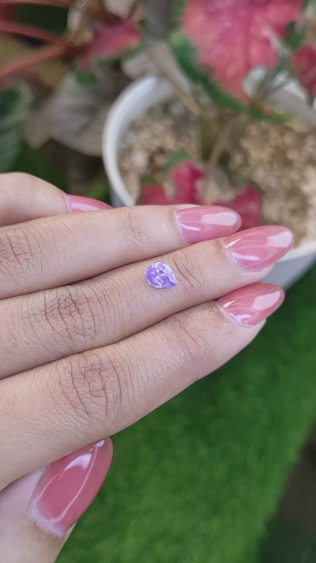 0.90 Ct. Pinkish Purple Sapphire from Ceylon (Sri Lanka) Size Video