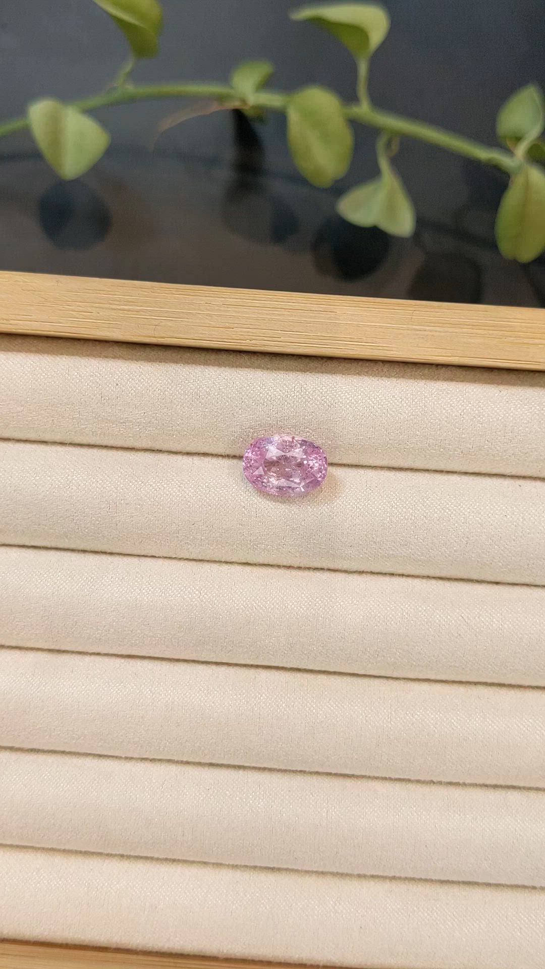 7.06 Ct. Pink Sapphire from Ceylon (Sri Lanka) Size Video