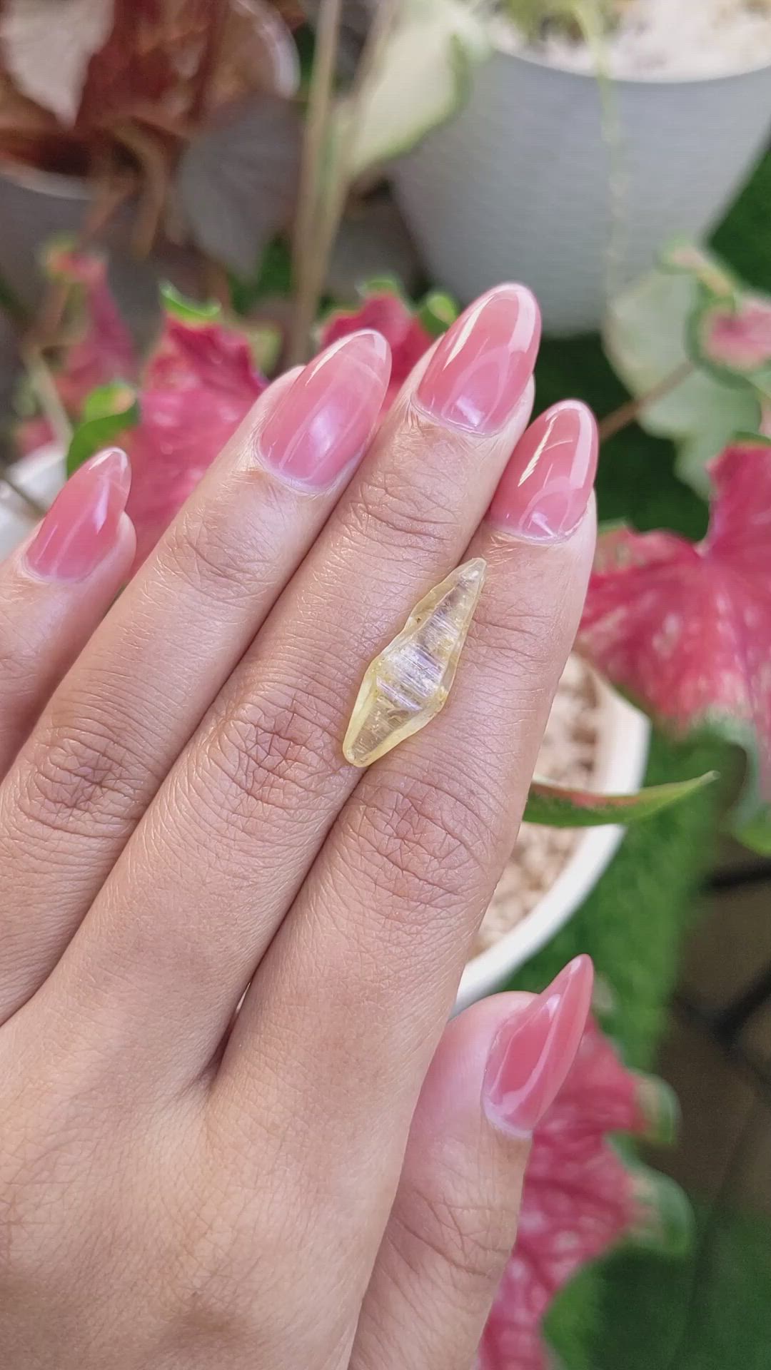 8.85 Ct. Yellow Sapphire from Ceylon (Sri Lanka) Size Video