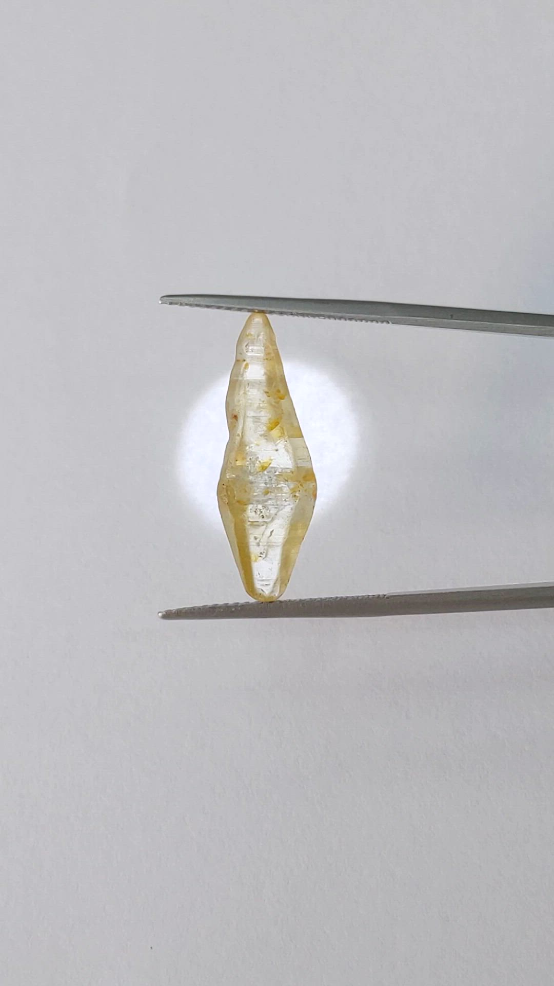 8.85 Ct. Yellow Sapphire from Ceylon (Sri Lanka) Size Video