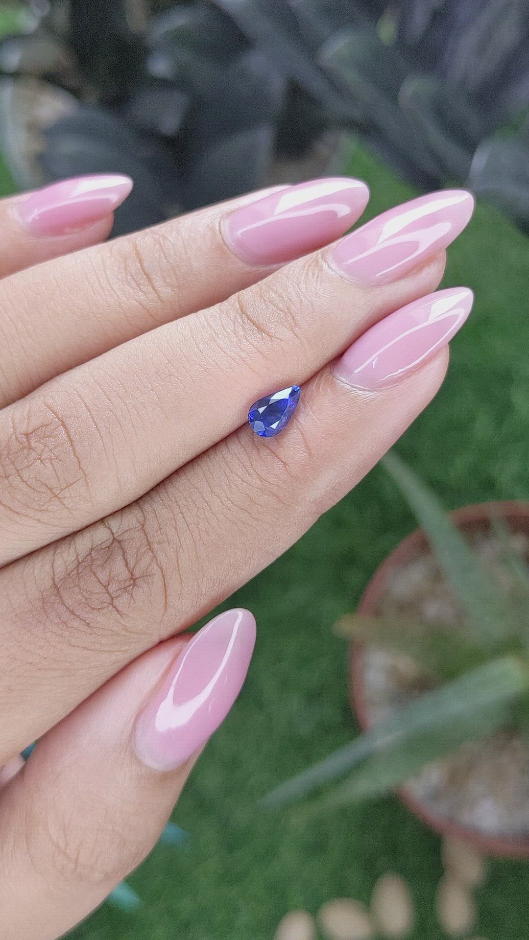 0.90 Ct. Purplish Blue Sapphire from Tanzania Size Video