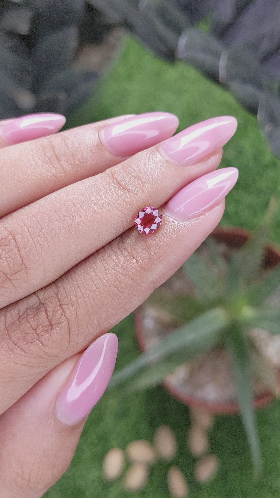 0.83 Ct. Padparadscha Sapphire from Tanzania Size Video