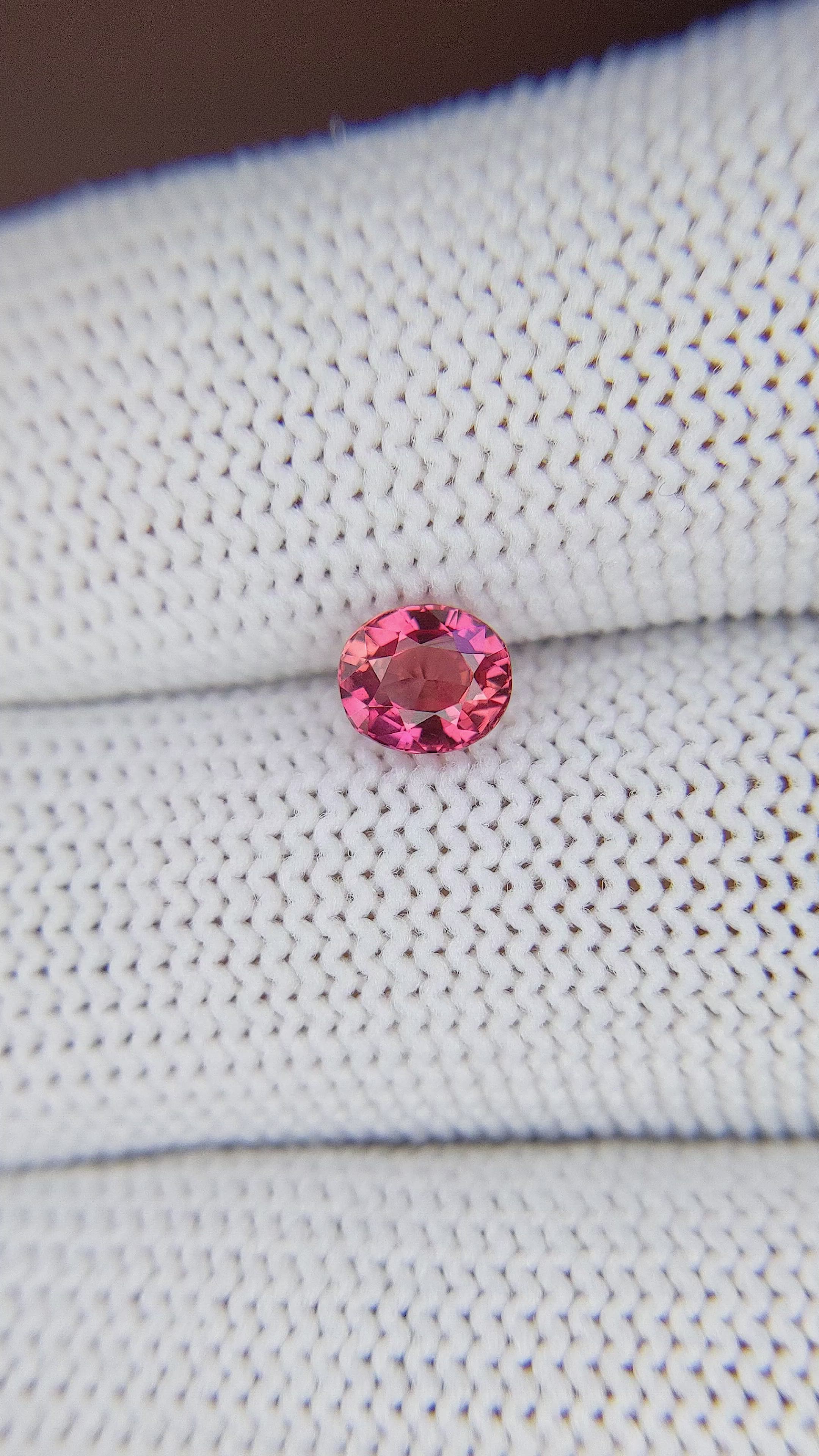 0.83 Ct. Padparadscha Sapphire from Tanzania Size Video