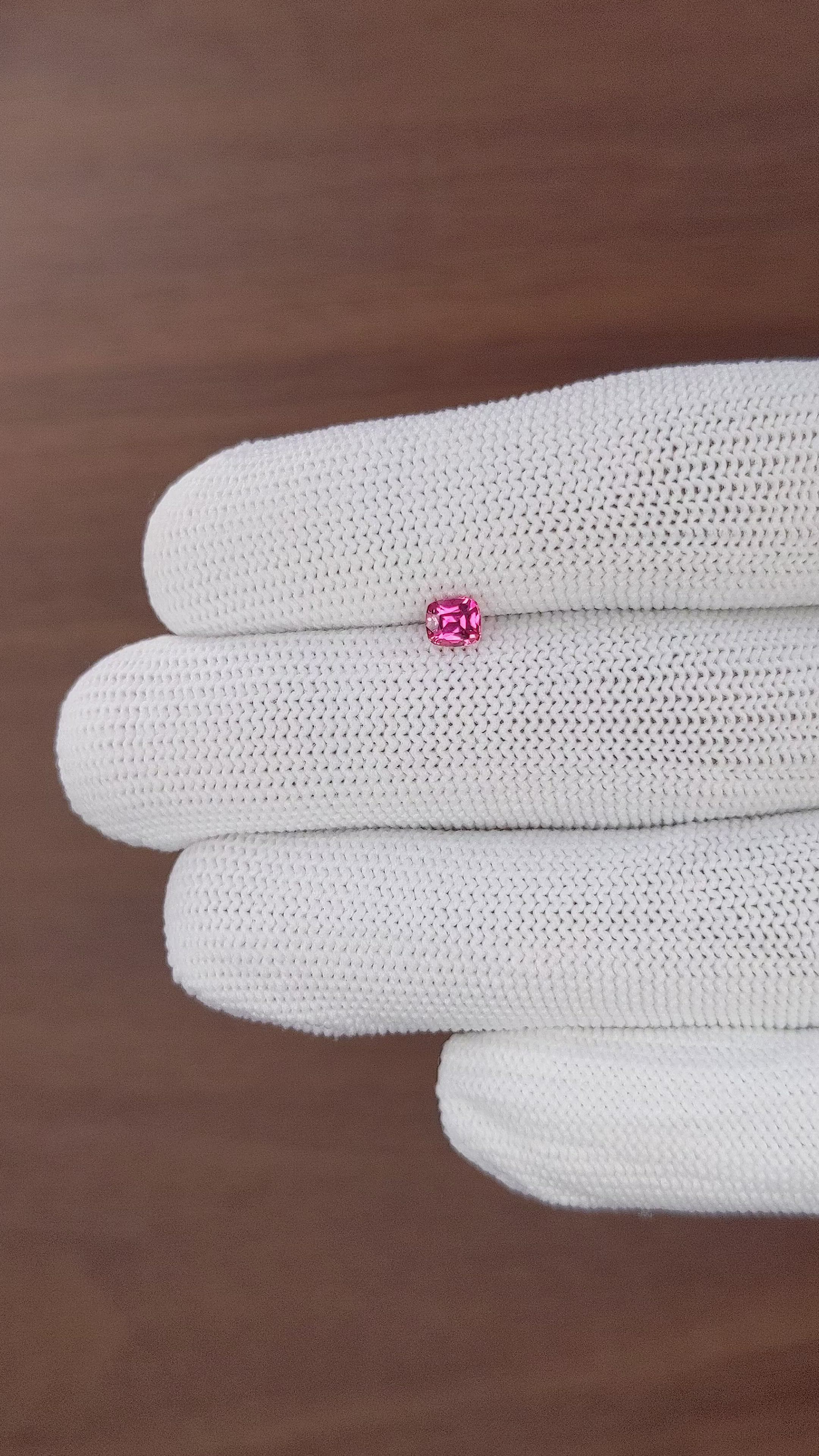 0.52 Ct. Purplish Pink Sapphire from Tanzania Size Video