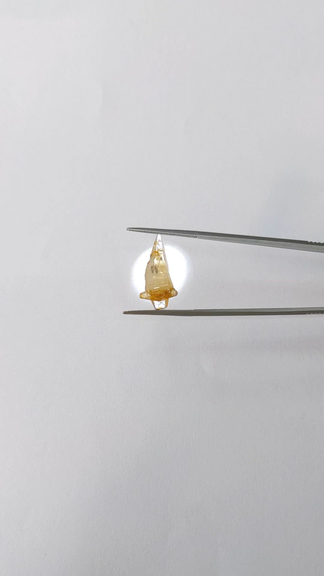 6.68 Ct. Yellow Sapphire Crystal from Ceylon (Sri Lanka) Size Video
