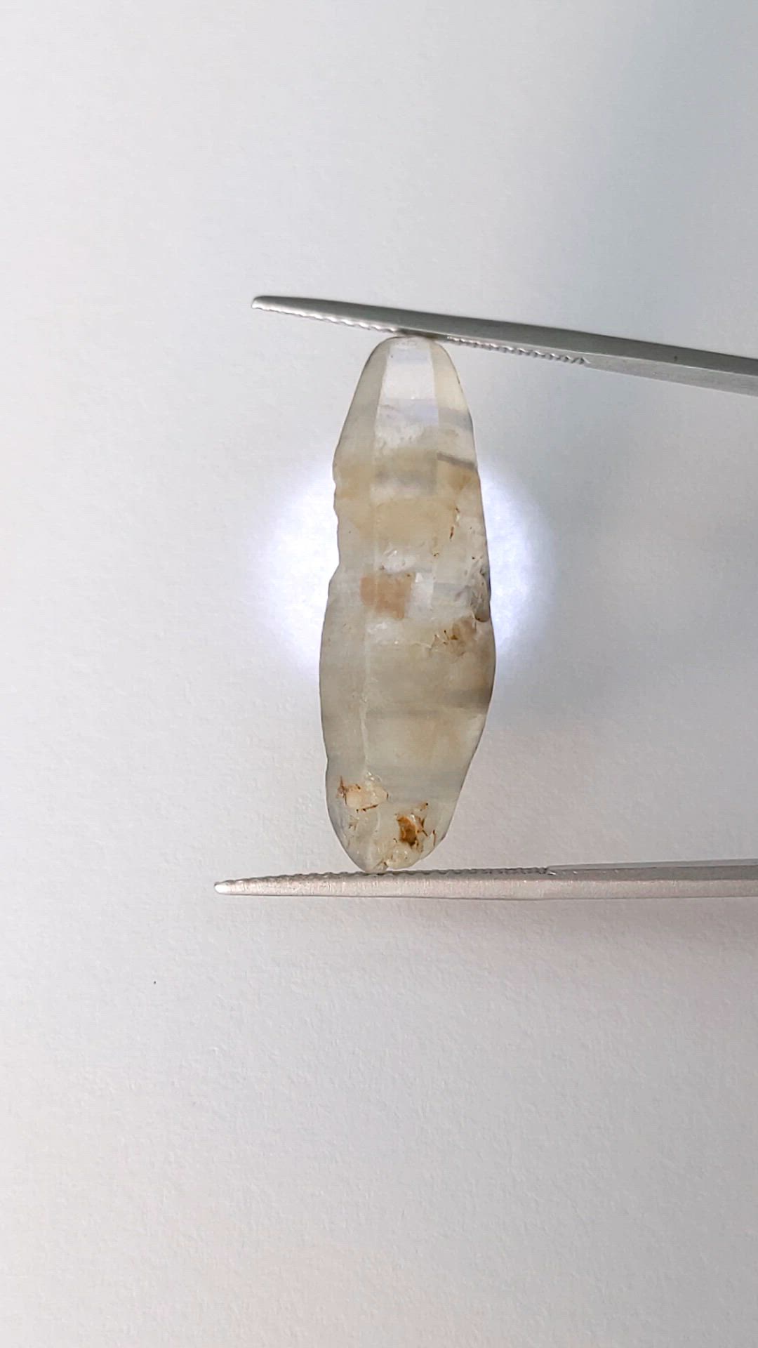 23.31 Ct. Blue Sapphire Crystal from Ceylon (Sri Lanka) Size Video