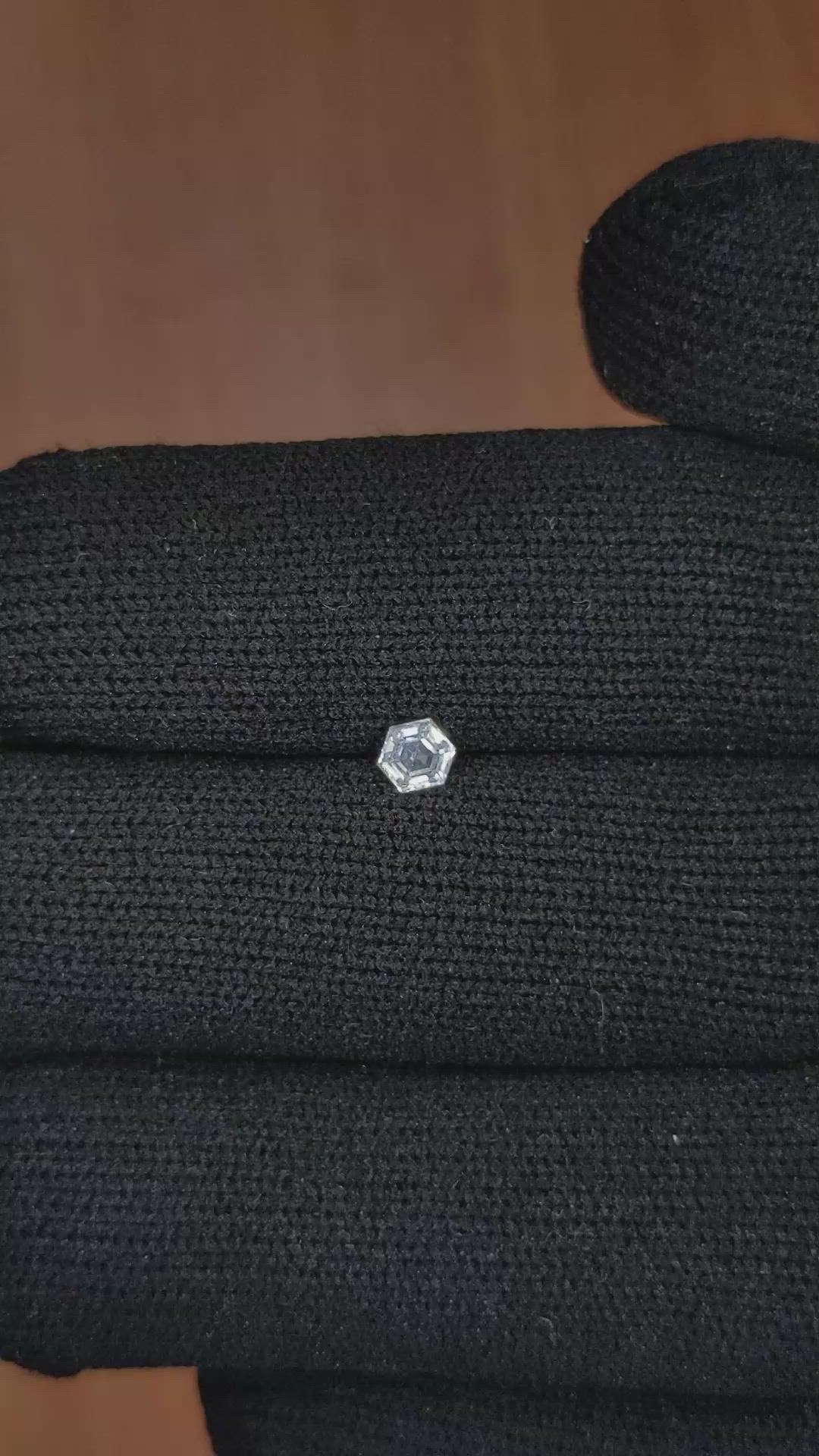0.27 Ct. White Sapphire from Ceylon (Sri Lanka) Size Video