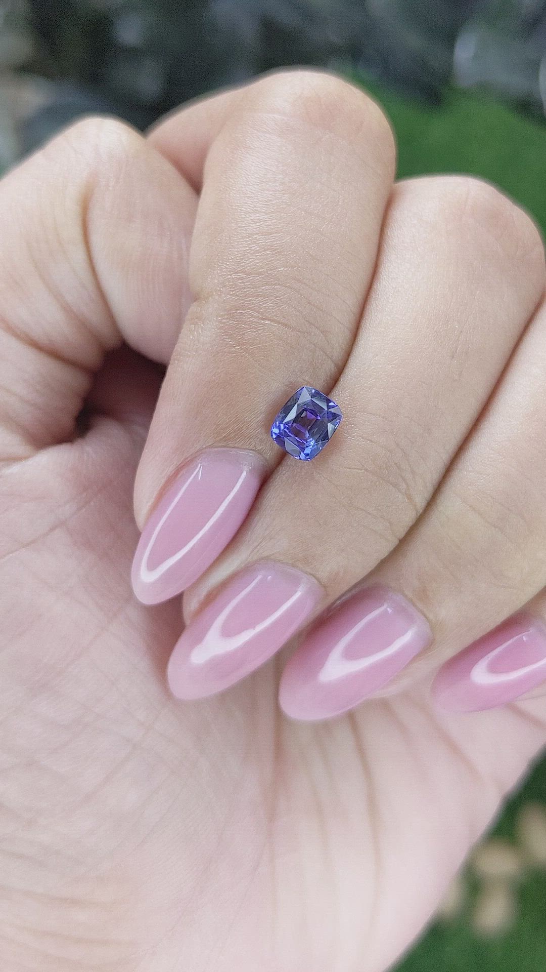 0.94 Ct. Purplish Blue Sapphire from Tanzania Size Video