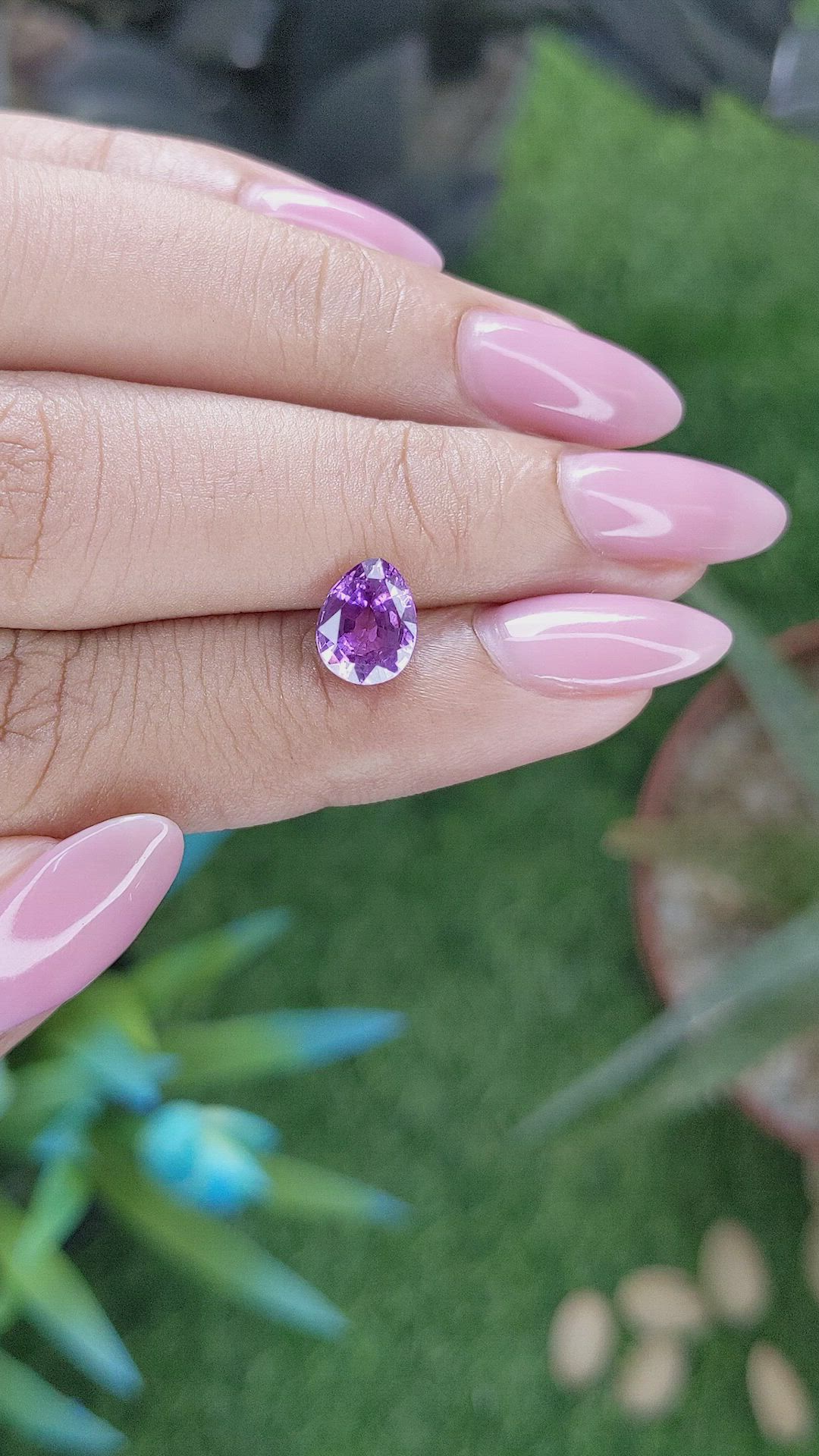 1.75 Ct. Pinkish Purple Sapphire from Tanzania Size Video