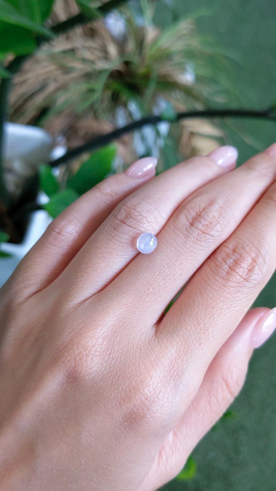 1.68 Ct. White Star Sapphire from Ceylon (Sri Lanka) Size Video