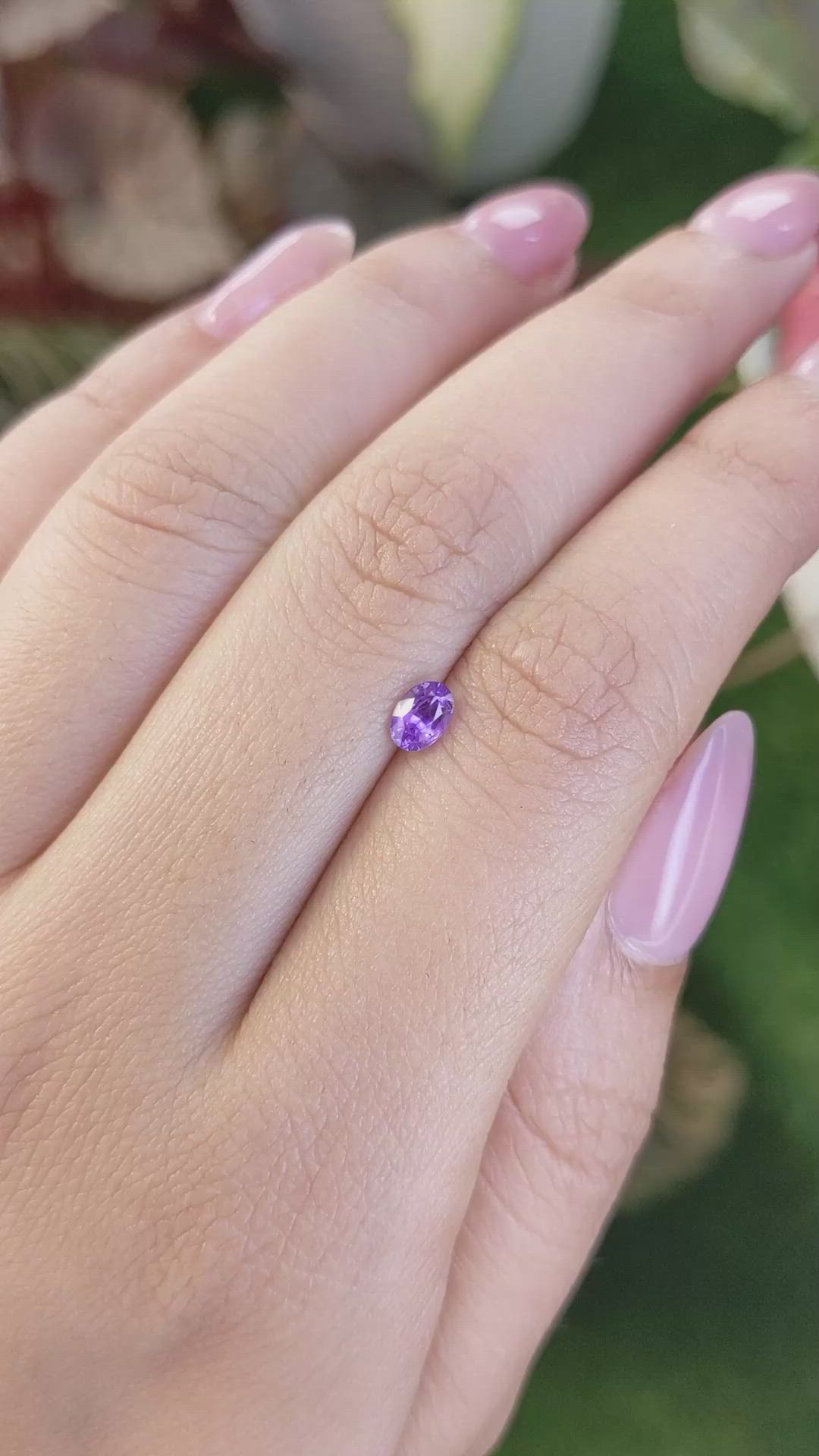 0.44 Ct. Pinkish Purple Sapphire from Ceylon (Sri Lanka) Size Video