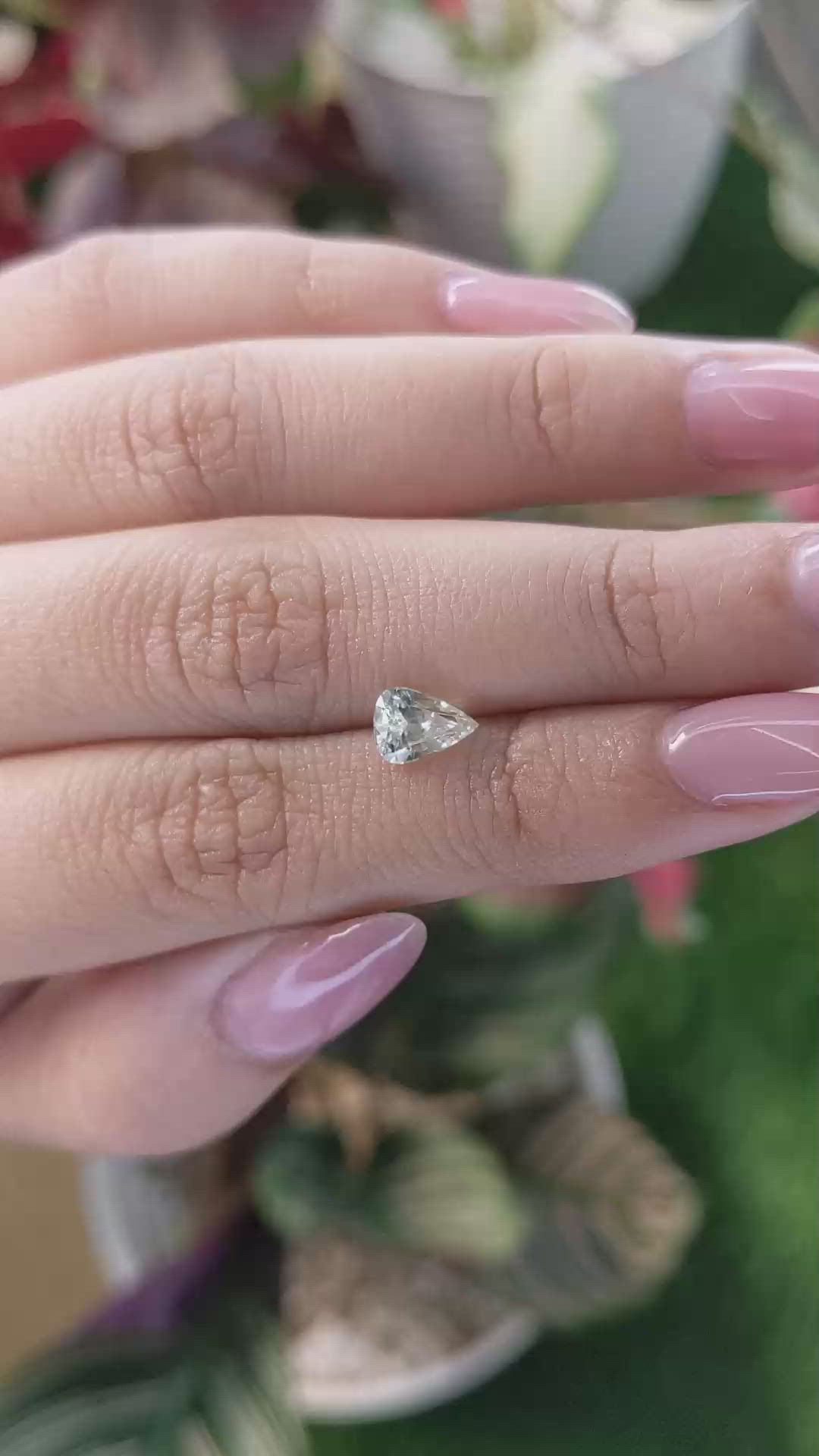 1.10 Ct. Yellow Sapphire from Ceylon (Sri Lanka) Size Video