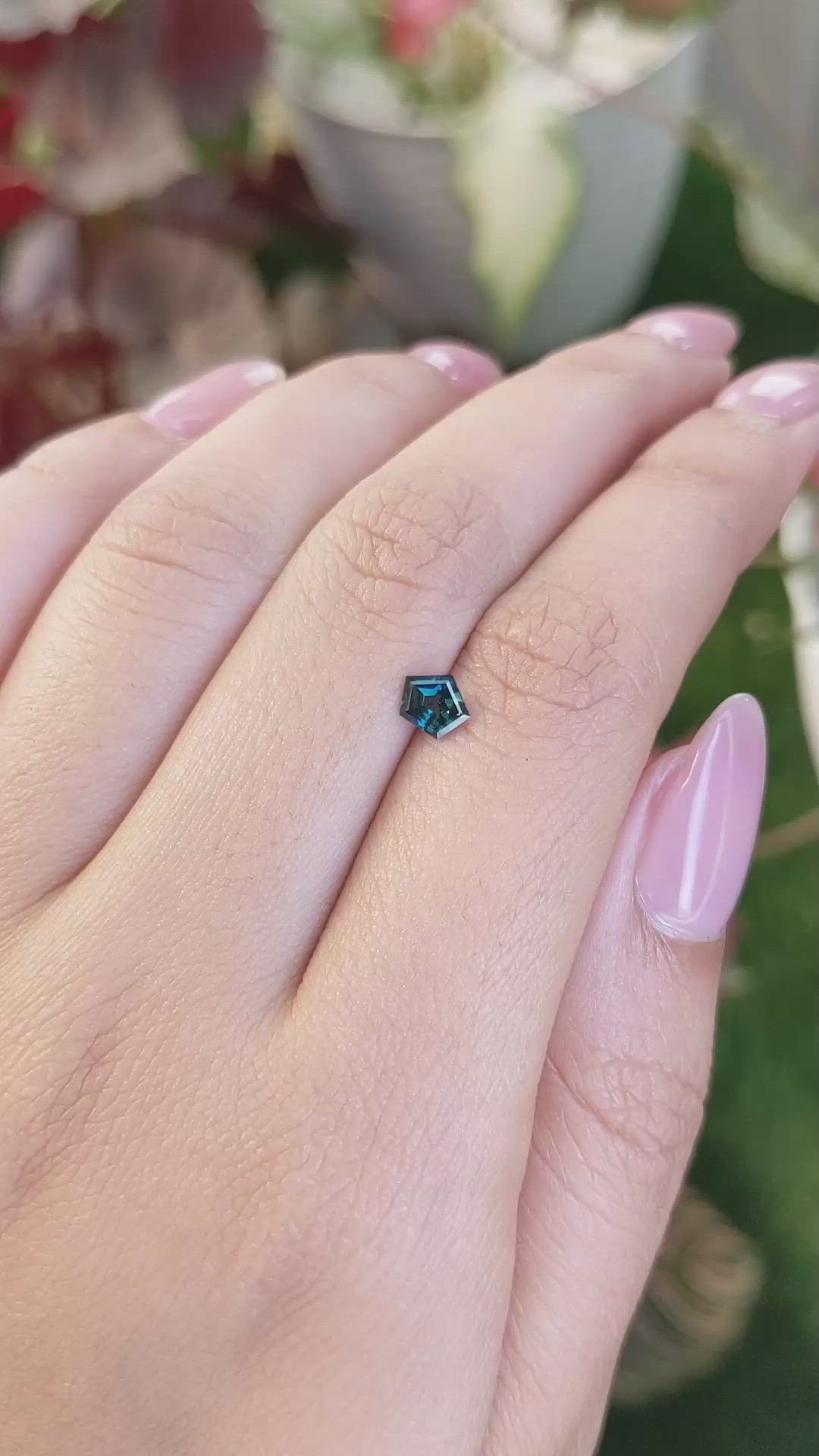 0.50 Ct. Greenish Blue Sapphire from Ceylon (Sri Lanka) Size Video