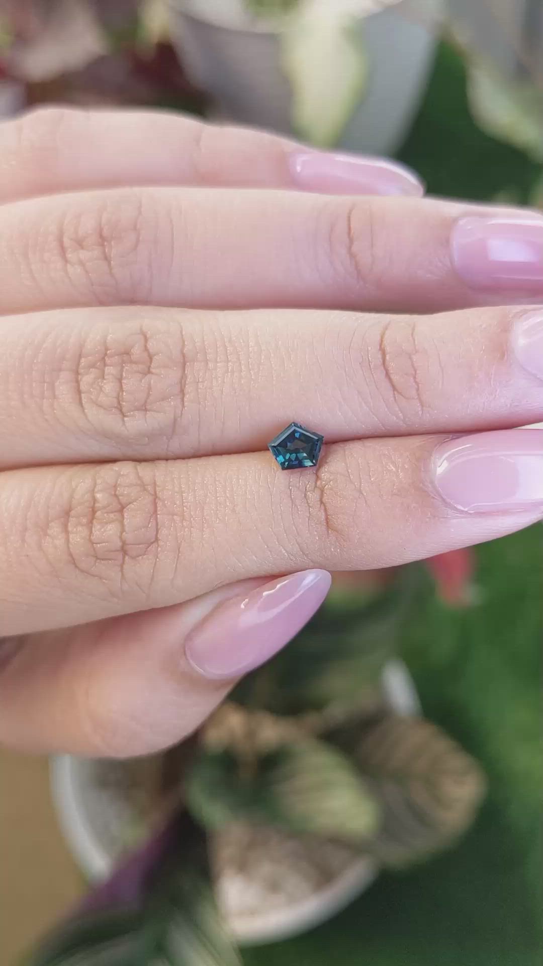 0.50 Ct. Greenish Blue Sapphire from Ceylon (Sri Lanka) Size Video