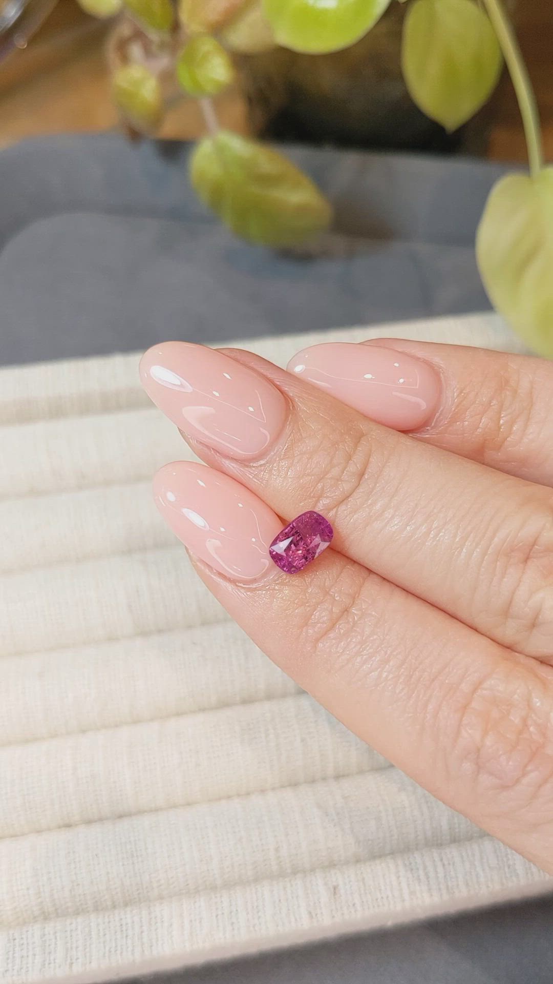 1.14 Ct. Purplish Pink Sapphire from Ceylon (Sri Lanka) Size Video