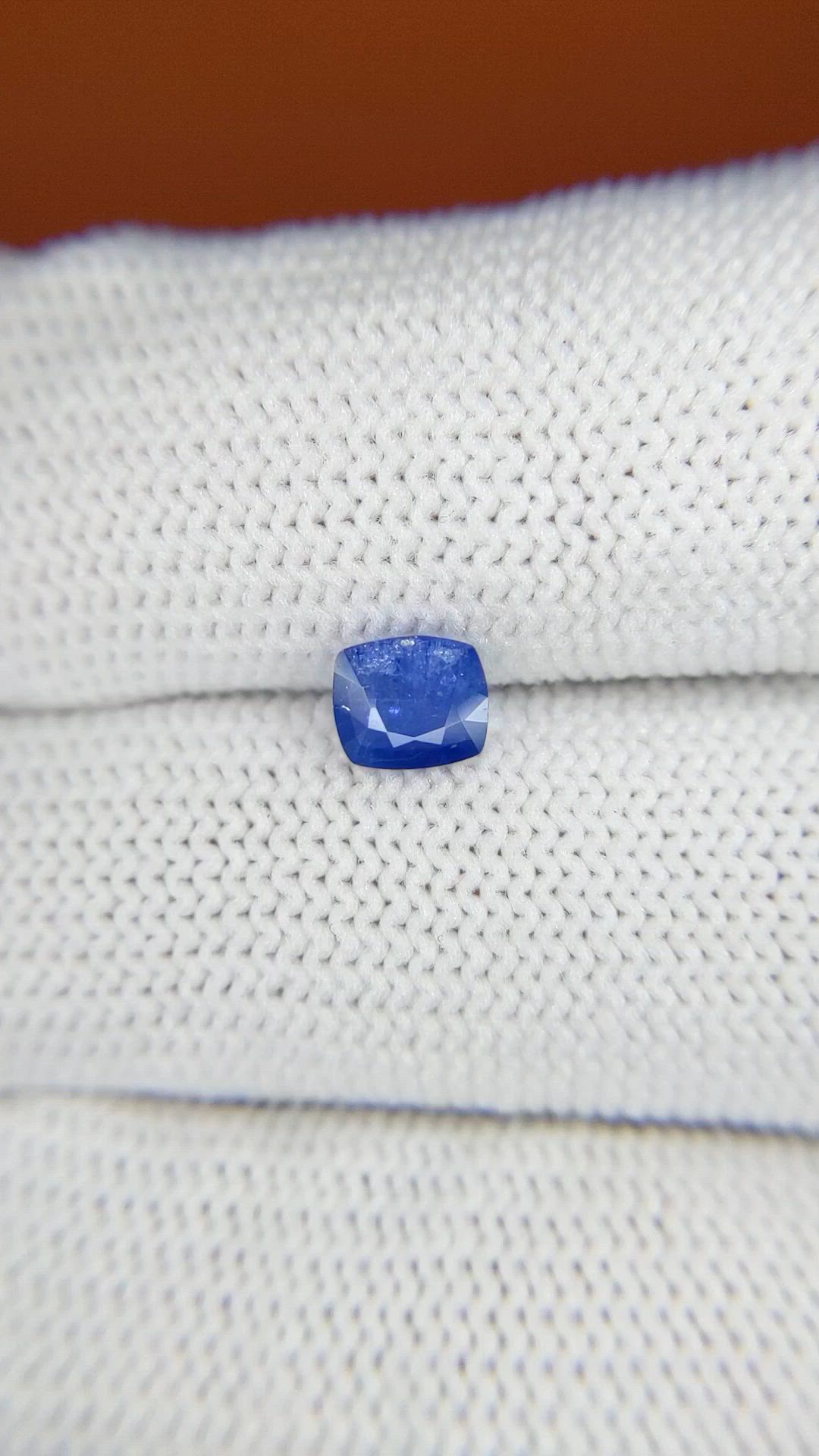 0.68 Ct. Blue Sapphire from Ceylon (Sri Lanka) Size Video