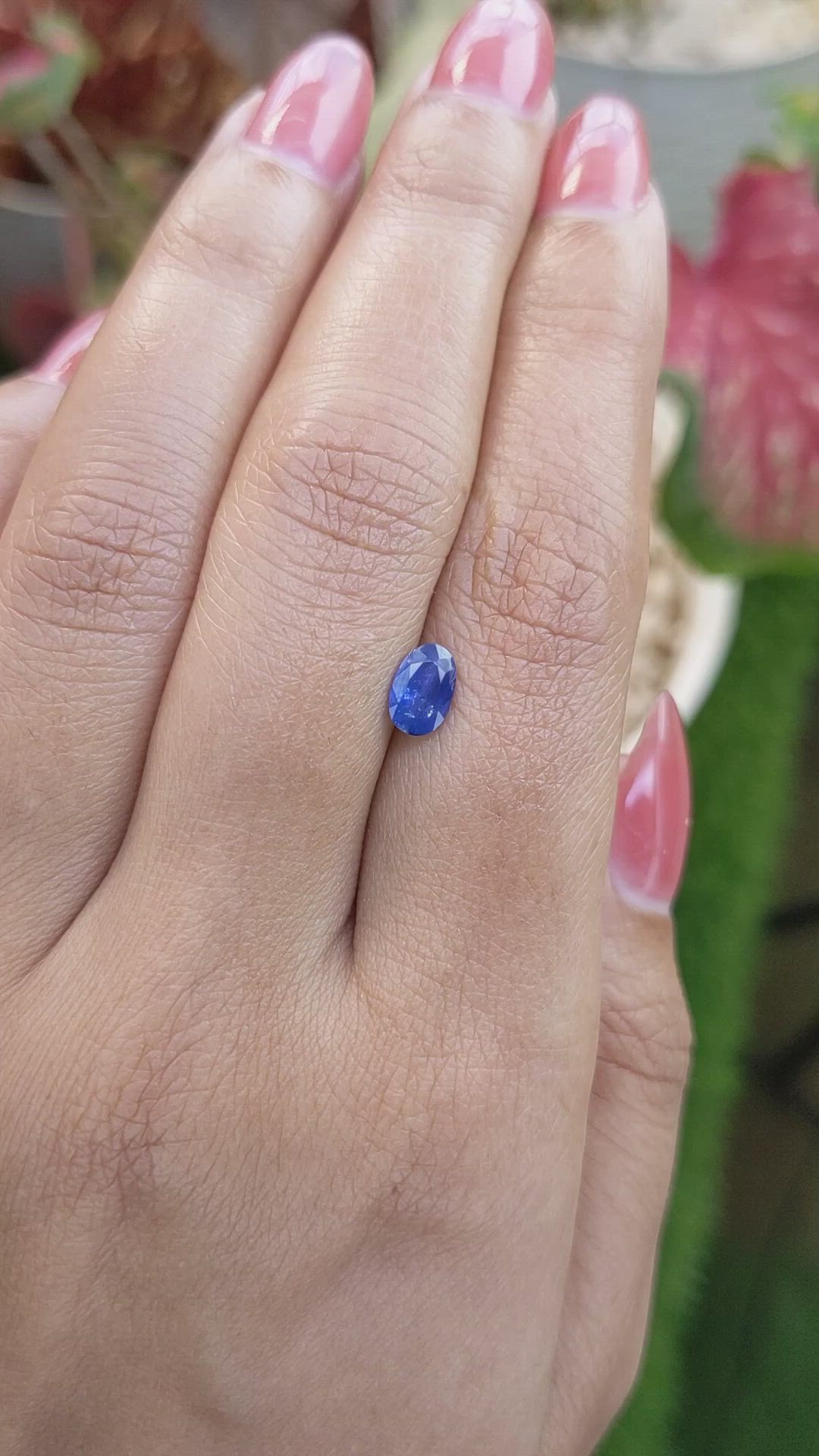 0.79 Ct. Blue Sapphire from Ceylon (Sri Lanka) Size Video