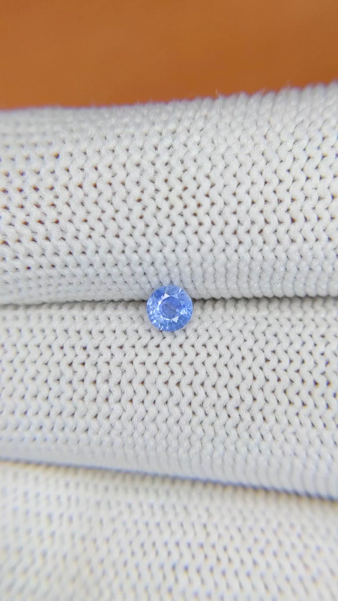 0.25 Ct. Blue Sapphire from Ceylon (Sri Lanka) Size Video