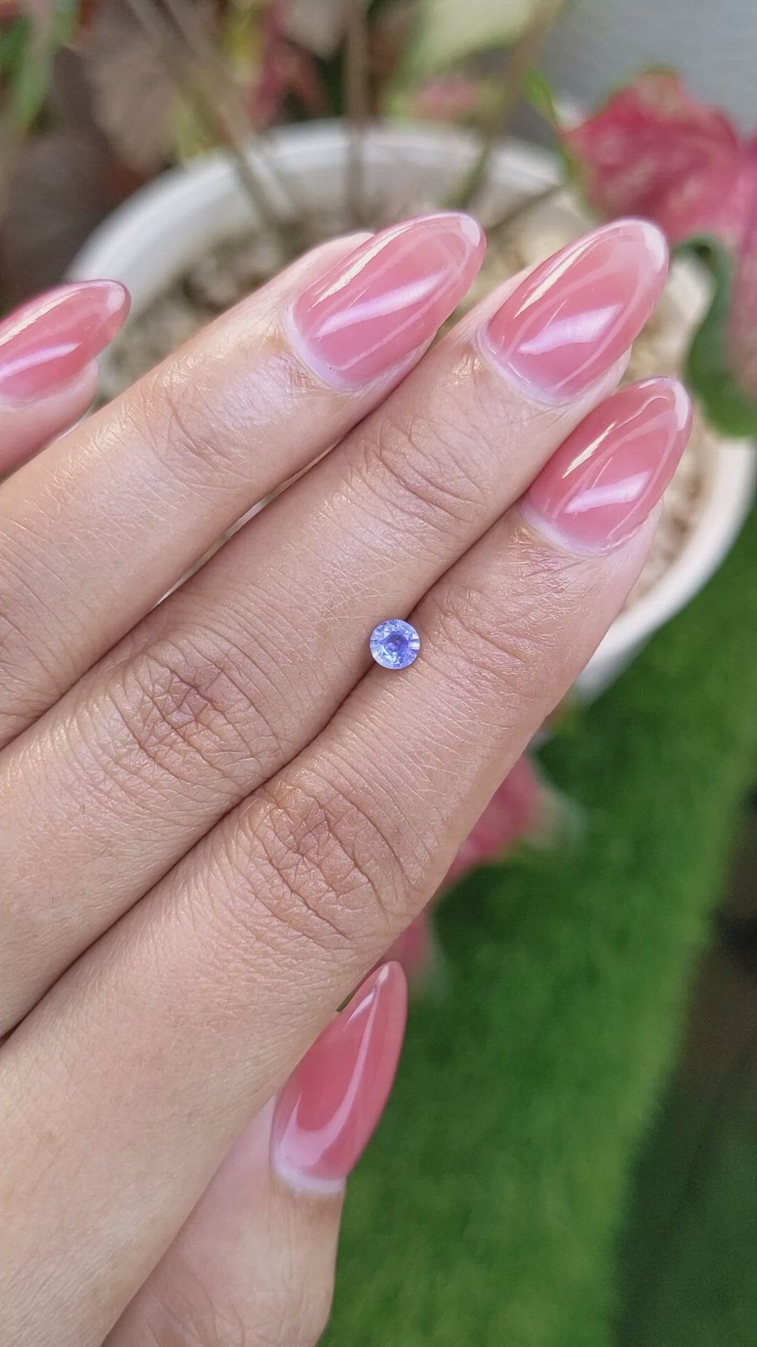 0.25 Ct. Blue Sapphire from Ceylon (Sri Lanka) Size Video