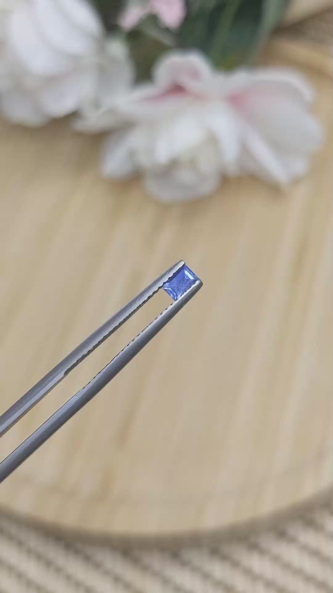 0.22 Ct. Blue Sapphire from Ceylon (Sri Lanka) Size Video