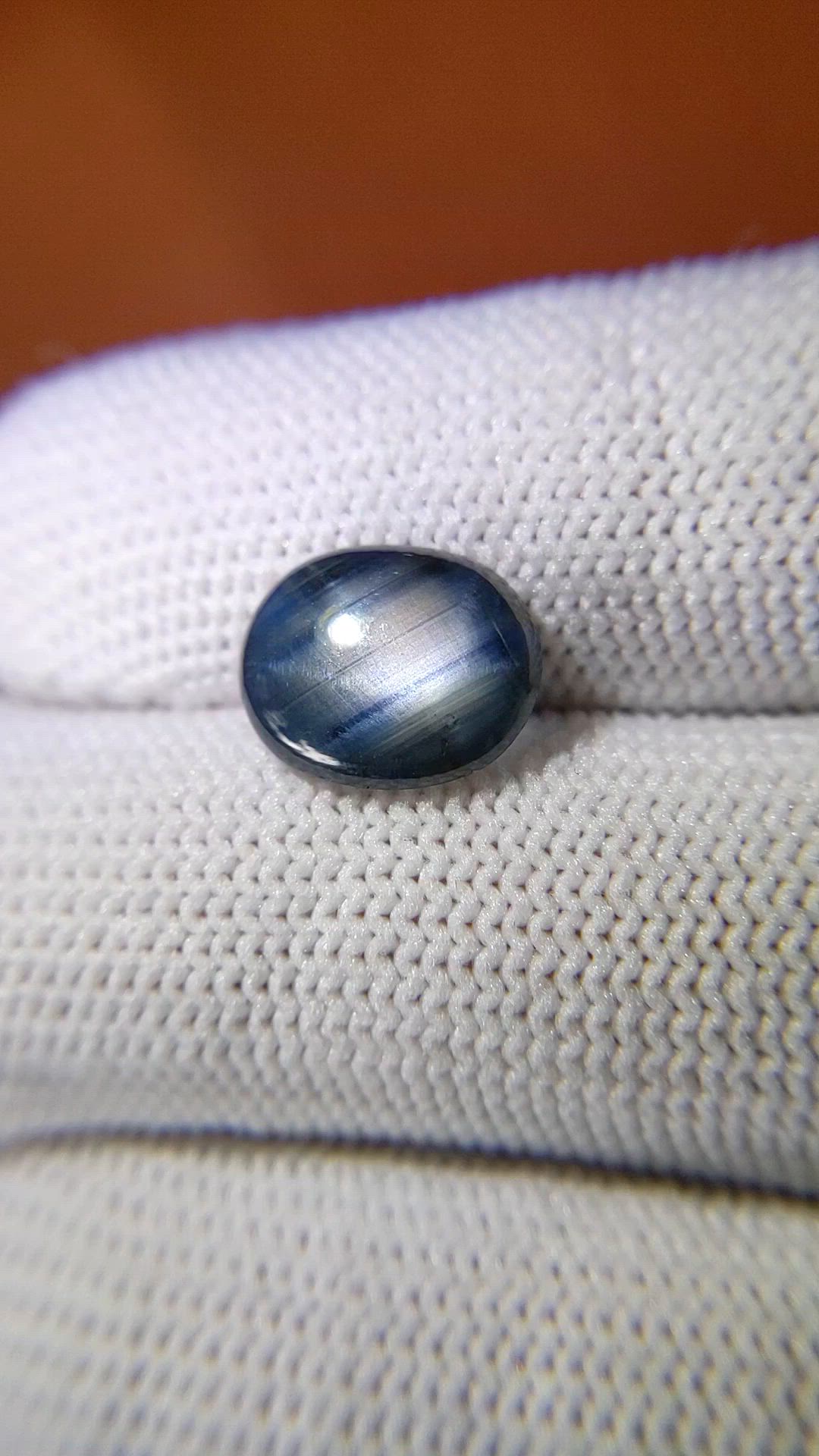 3.65 Ct. Greyish Blue Star Sapphire from Ceylon (Sri Lanka) Size Video