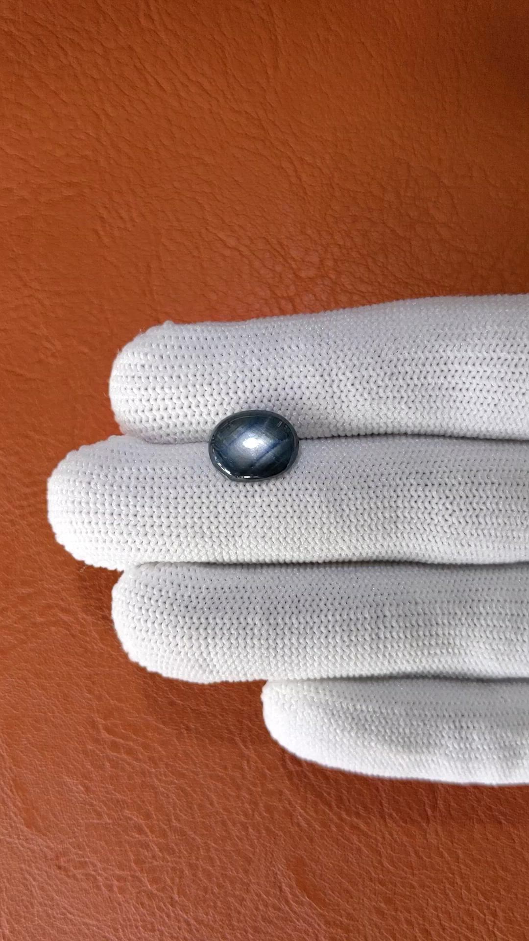 3.65 Ct. Greyish Blue Star Sapphire from Ceylon (Sri Lanka) Size Video