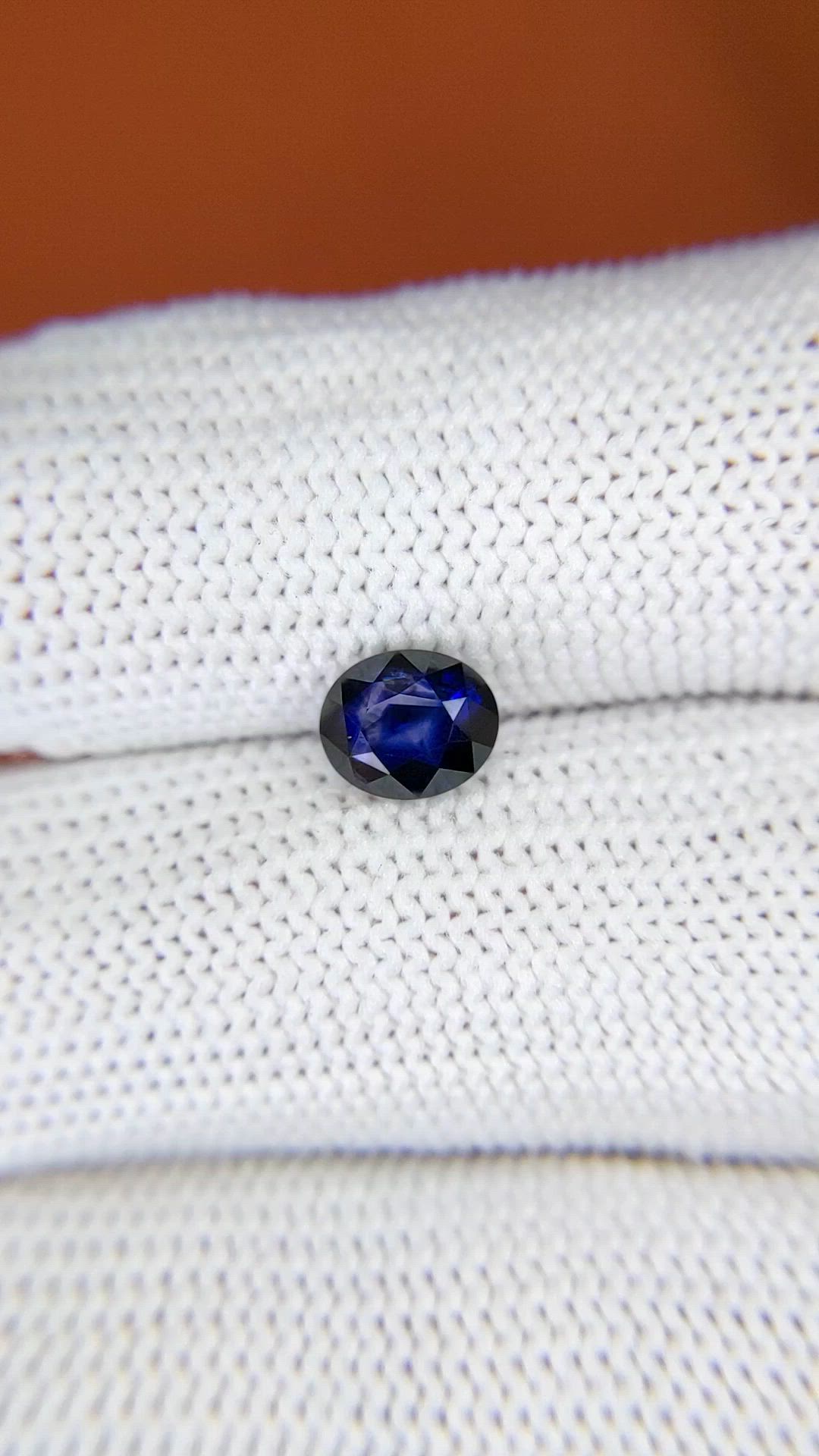 1.48 Ct. Blue Sapphire from Ceylon (Sri Lanka) Size Video