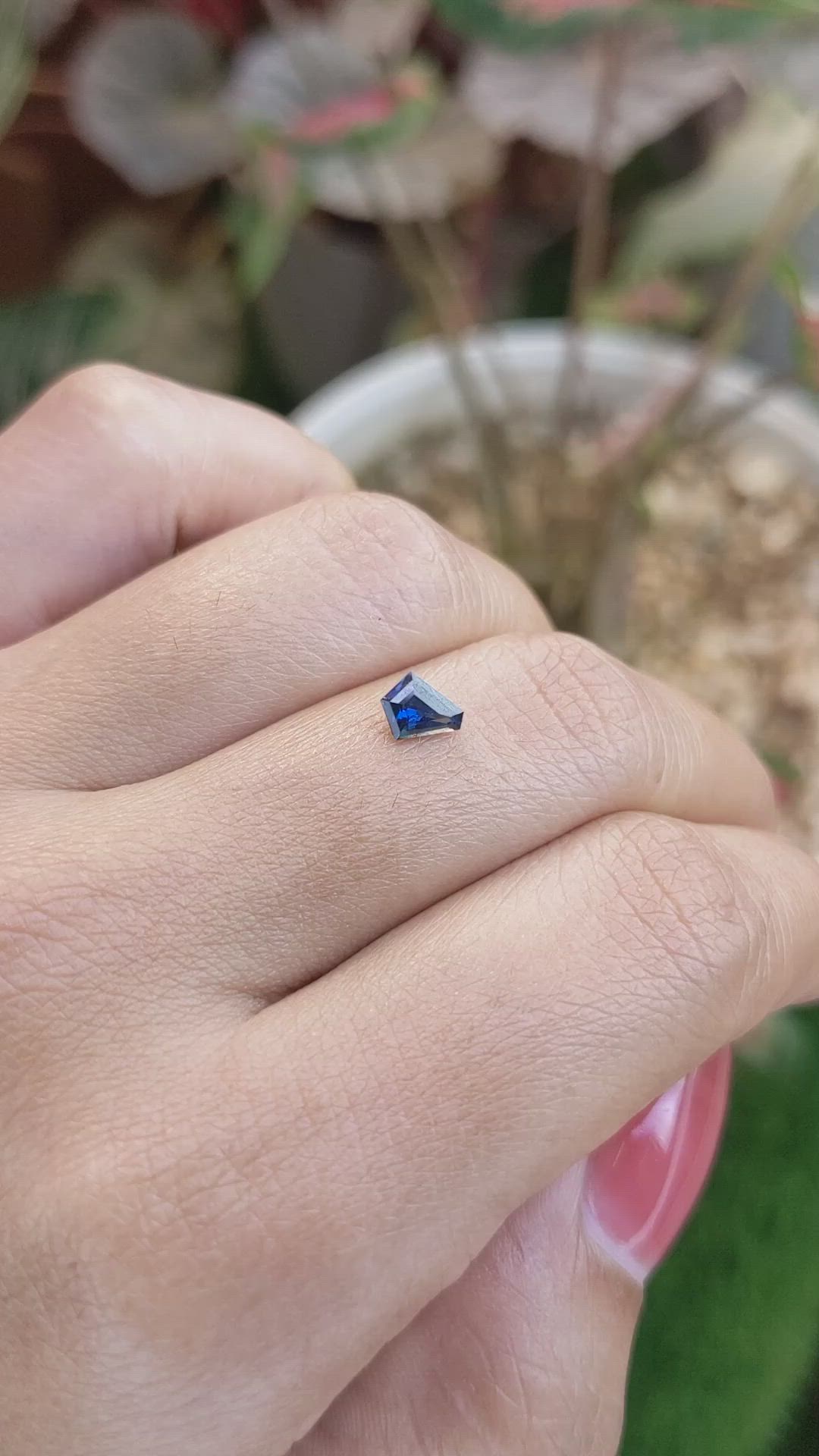 0.45 Ct. Greenish Blue Sapphire from Ceylon (Sri Lanka) Size Video