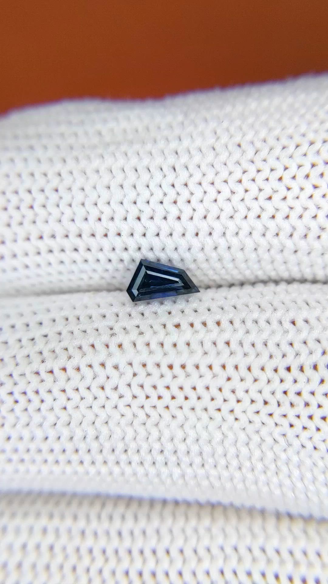 0.40 Ct. Greenish Blue Sapphire from Ceylon (Sri Lanka) Size Video