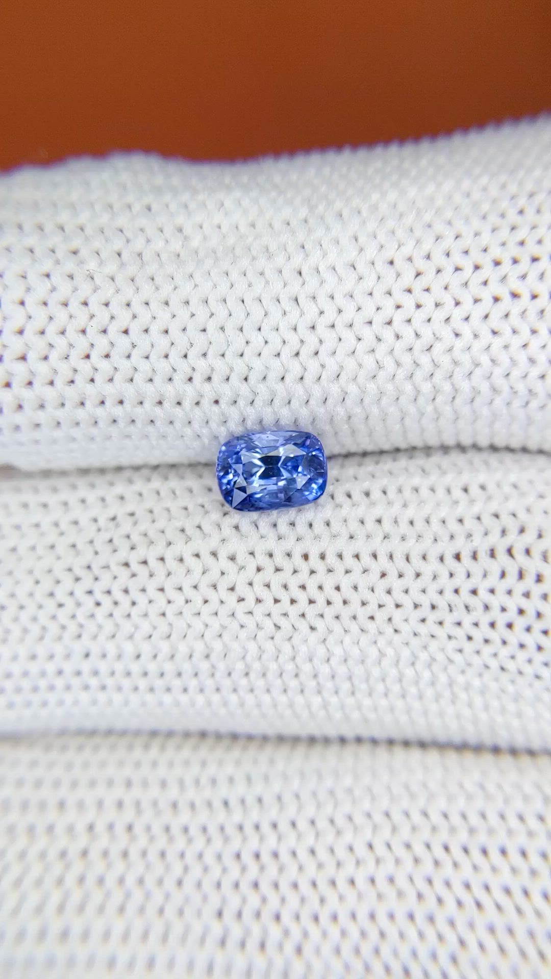 0.99 Ct. Blue Sapphire from Ceylon (Sri Lanka) Size Video