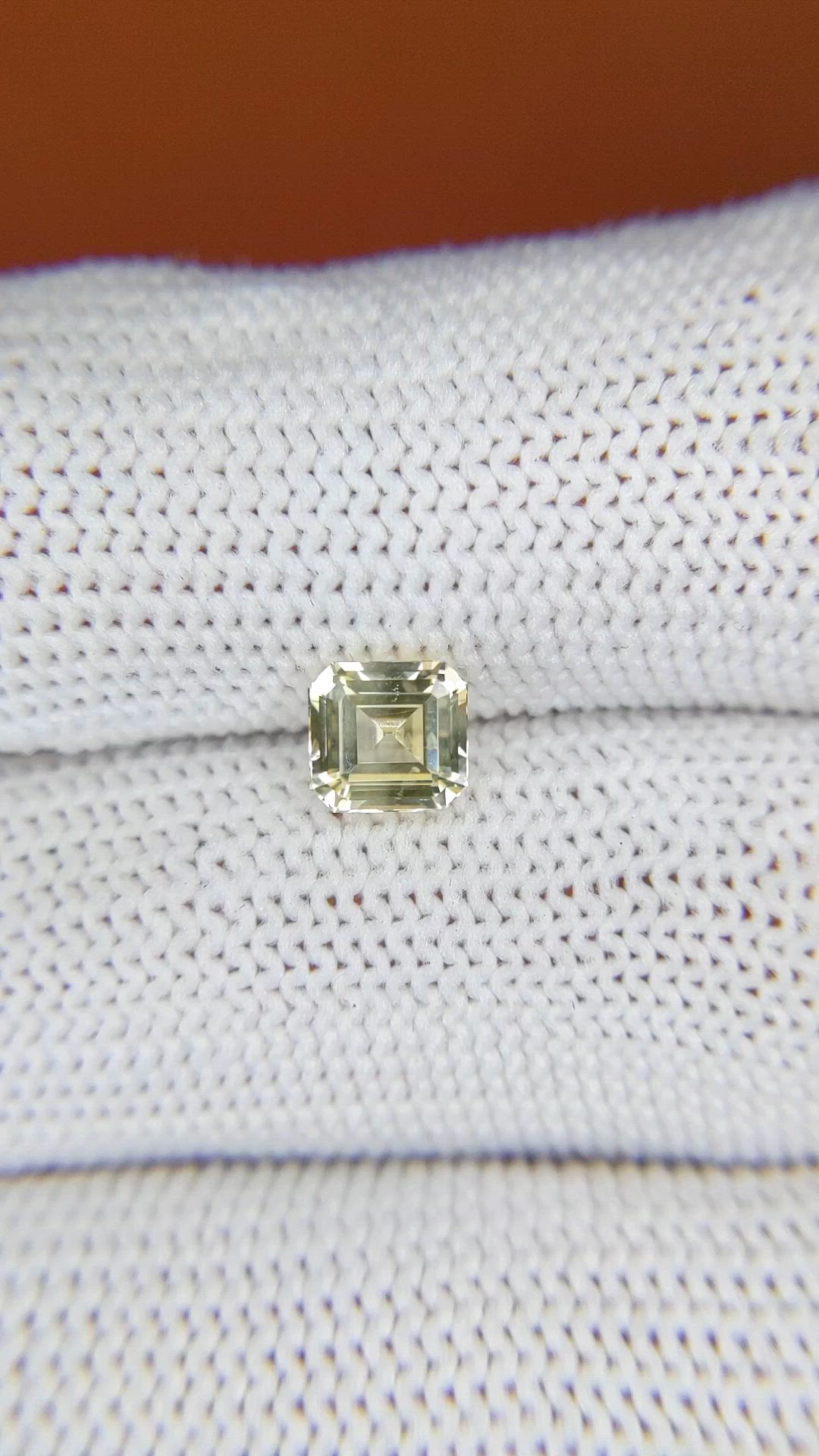 1.07 Ct. Yellow Sapphire from Ceylon (Sri Lanka) Size Video