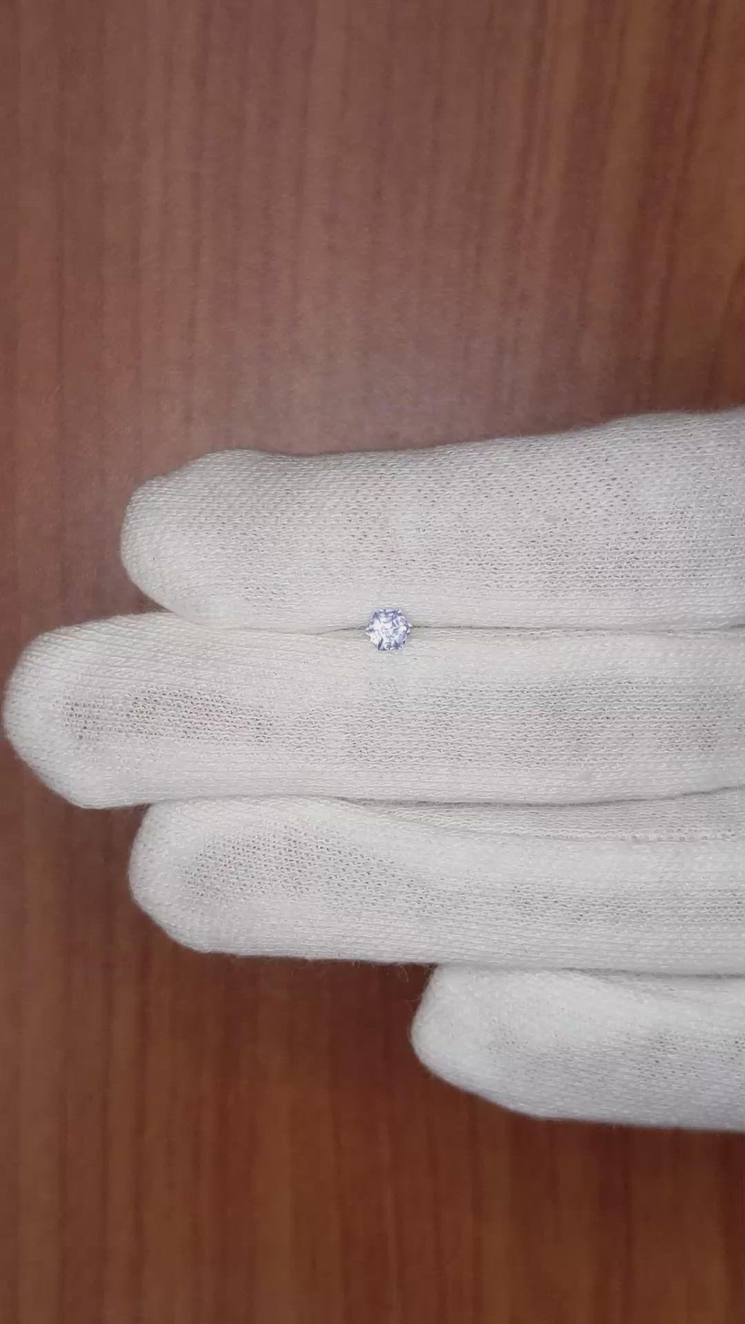 0.30 Ct. Bluish Grey Sapphire from Ceylon (Sri Lanka) Size Video