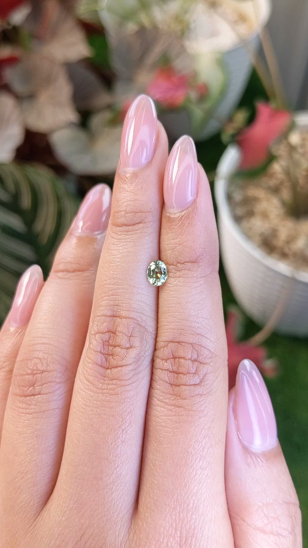 0.55 Ct. Yellowish Green Sapphire from Ceylon (Sri Lanka) Size Video