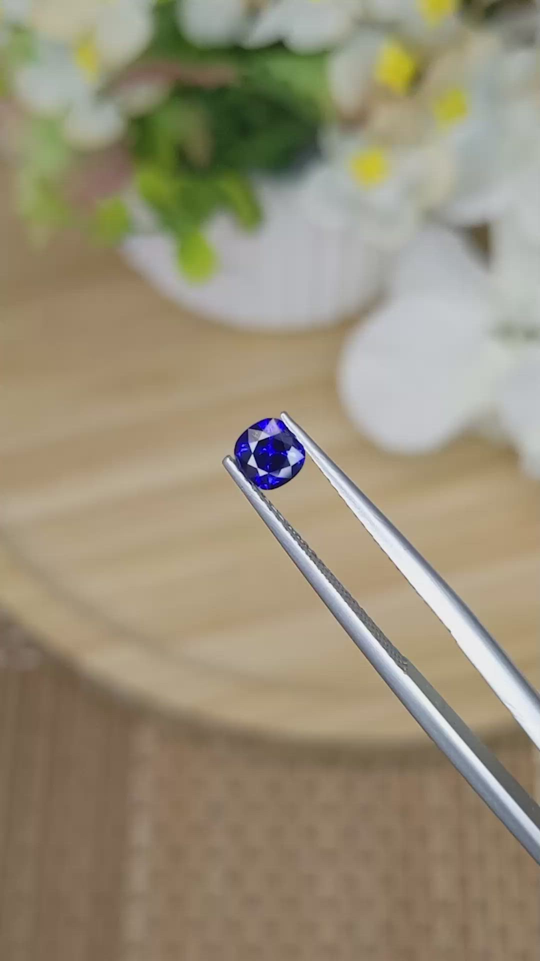 0.53 Ct. Blue Sapphire from Ceylon (Sri Lanka) Size Video