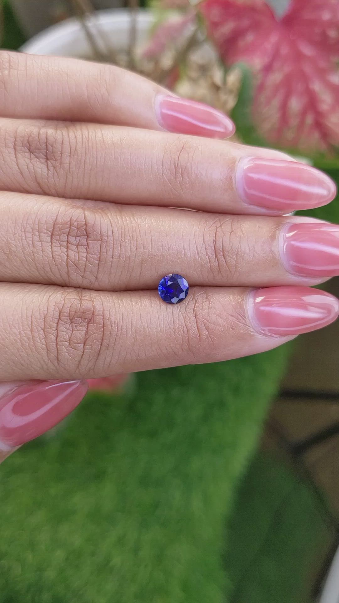 0.70 Ct. Blue Sapphire from Ceylon (Sri Lanka) Size Video
