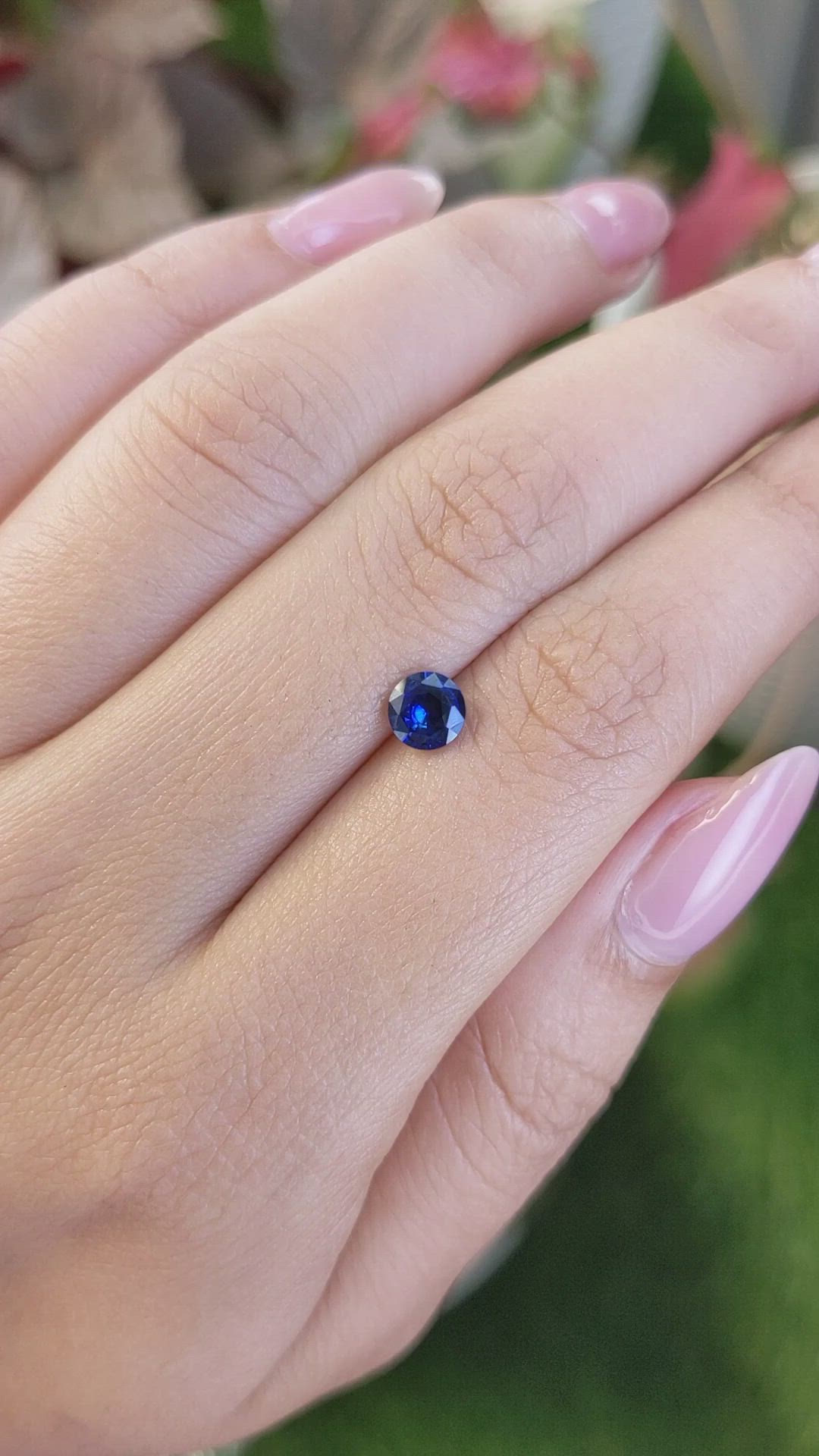 0.70 Ct. Blue Sapphire from Ceylon (Sri Lanka) Size Video