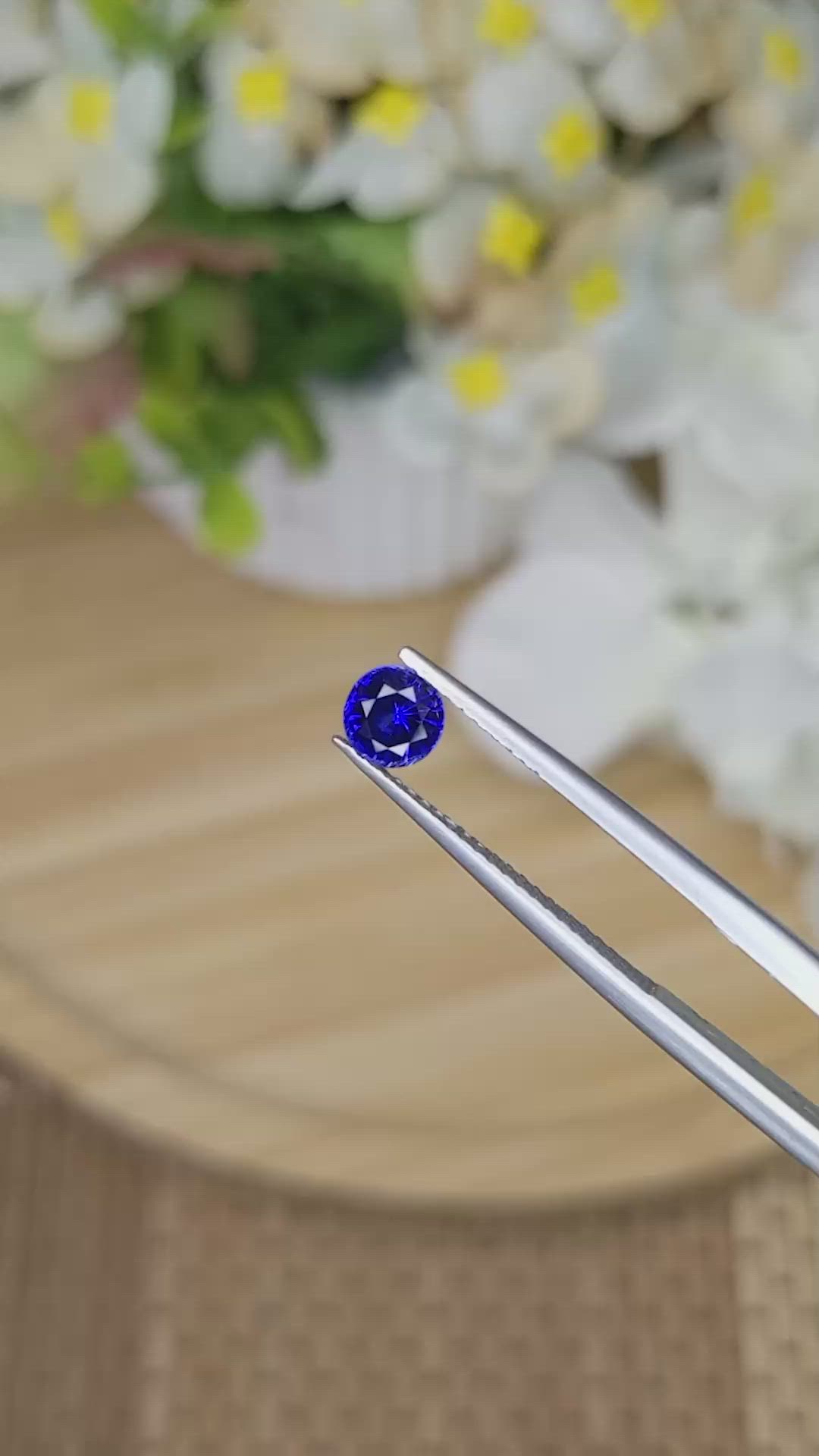 0.66 Ct. Blue Sapphire from Ceylon (Sri Lanka) Size Video