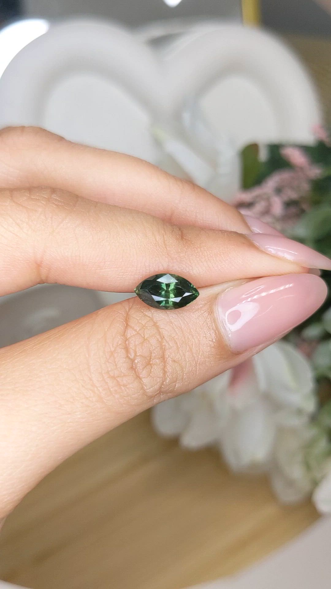 2.21 Ct. Green Sapphire from Ceylon (Sri Lanka) Size Video