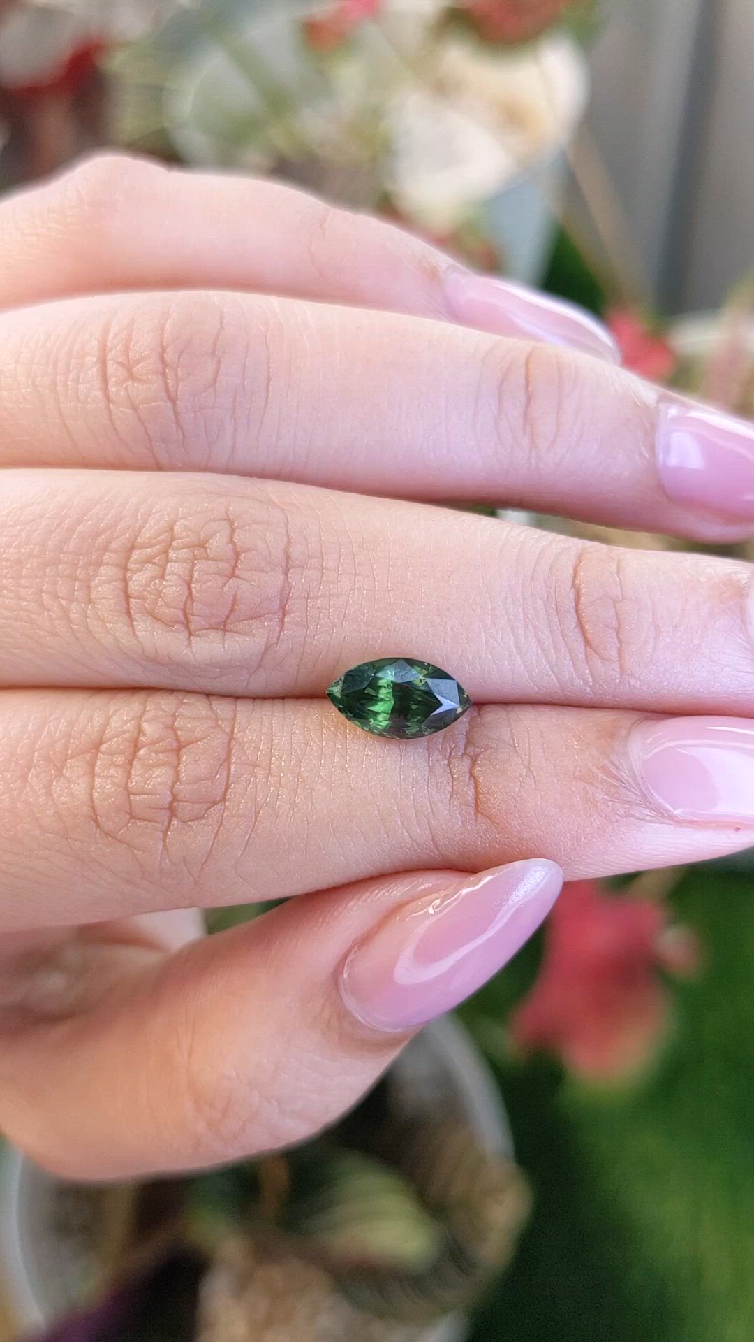 2.21 Ct. Green Sapphire from Ceylon (Sri Lanka) Size Video