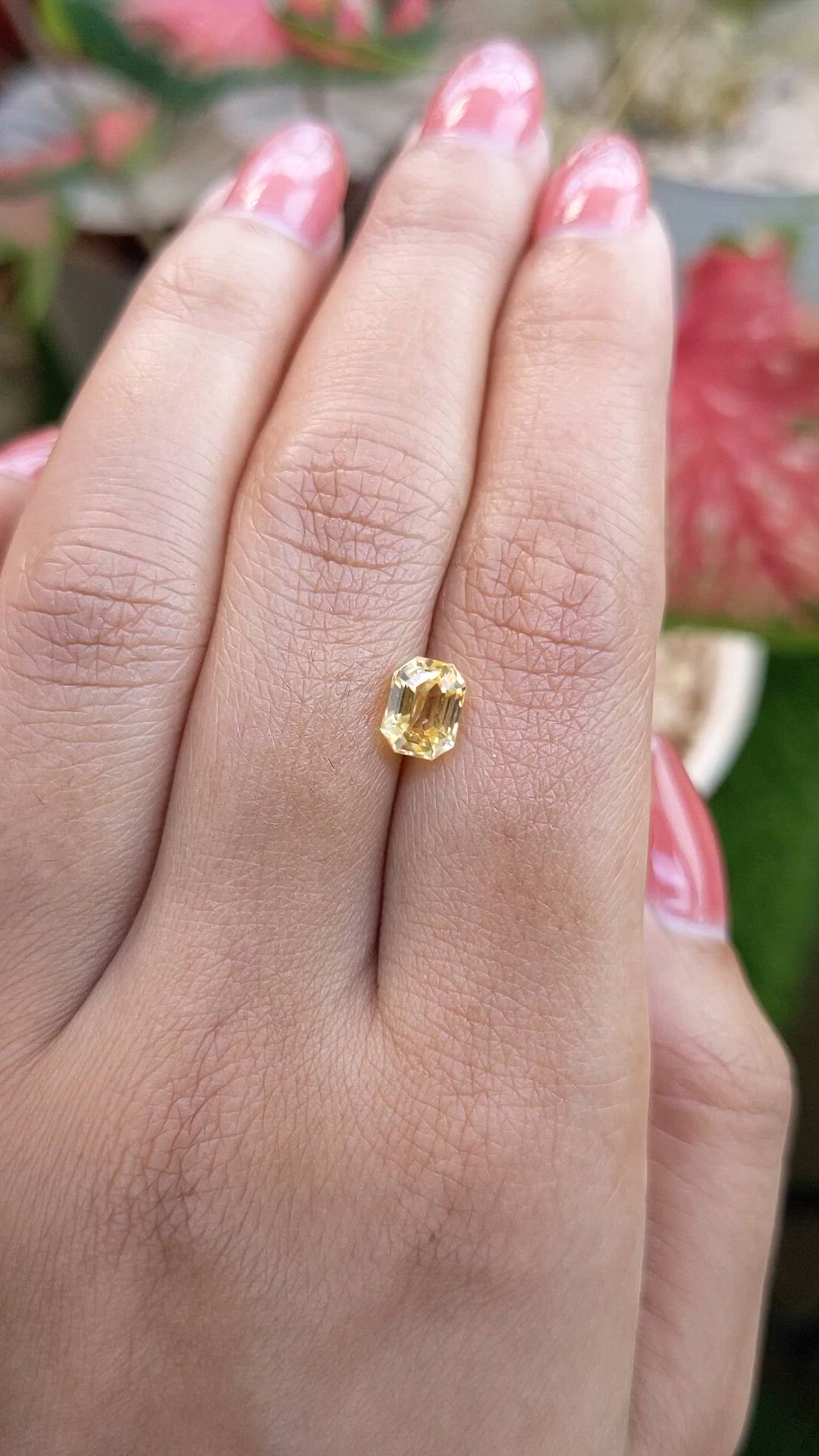 1.64 Ct. Yellow Sapphire from Ceylon (Sri Lanka) Size Video