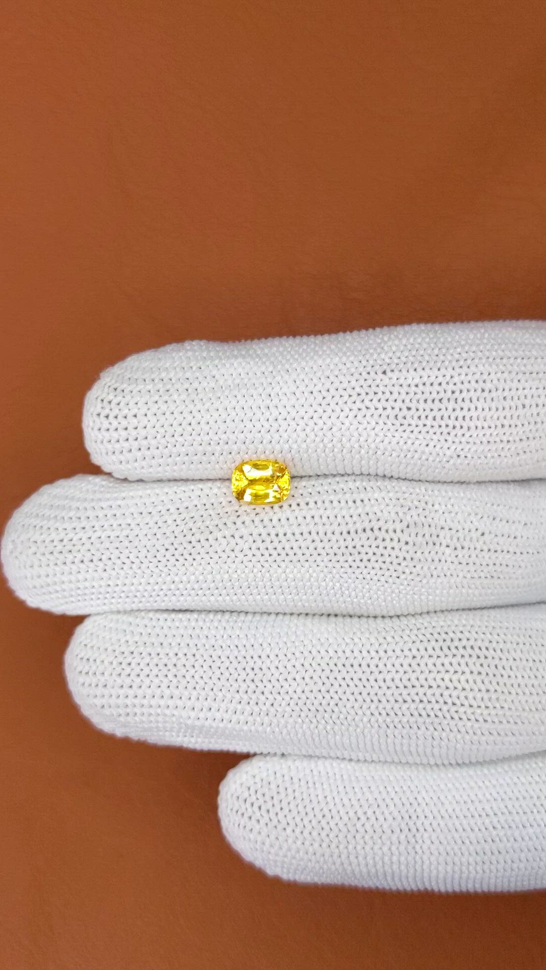 1.18 Ct. Yellow Sapphire from Ceylon (Sri Lanka) Size Video