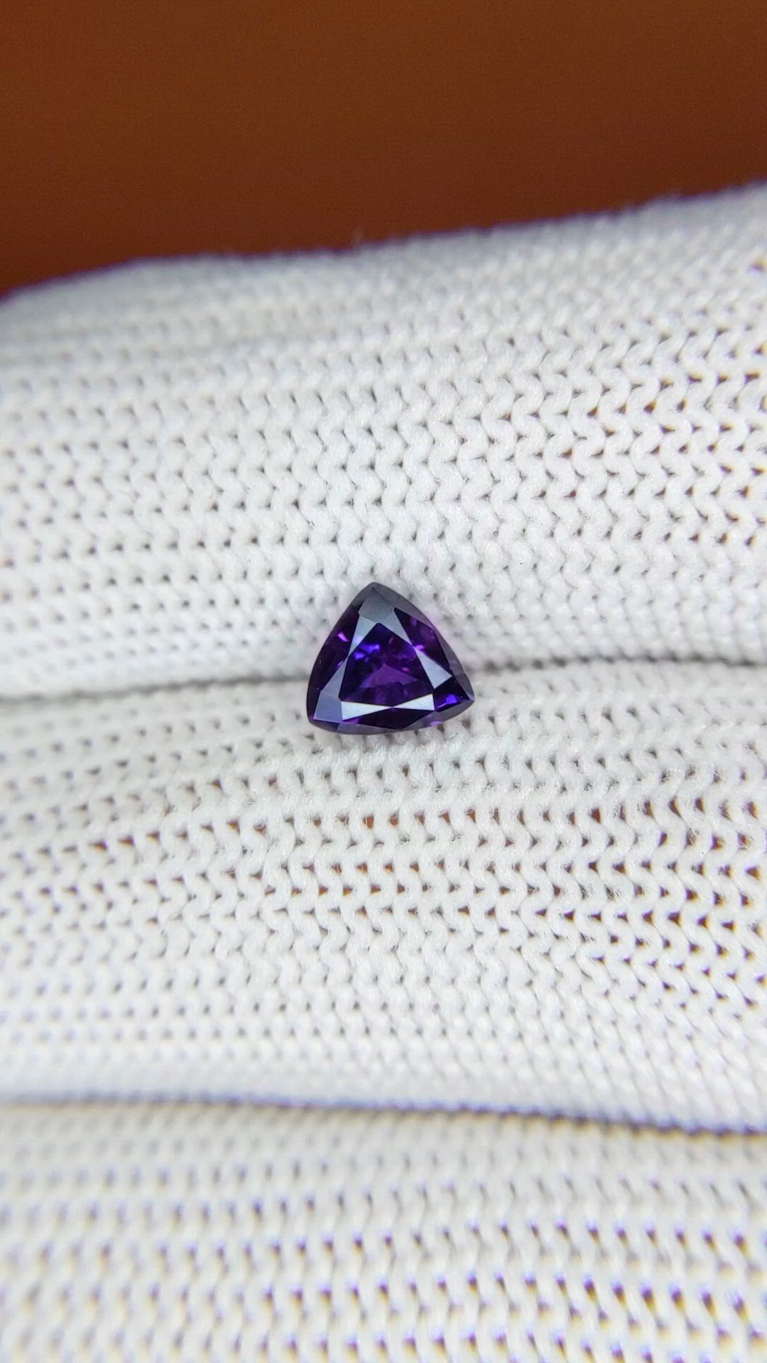 1.10 Ct. Bluish Purple Sapphire from Ceylon (Sri Lanka) Size Video
