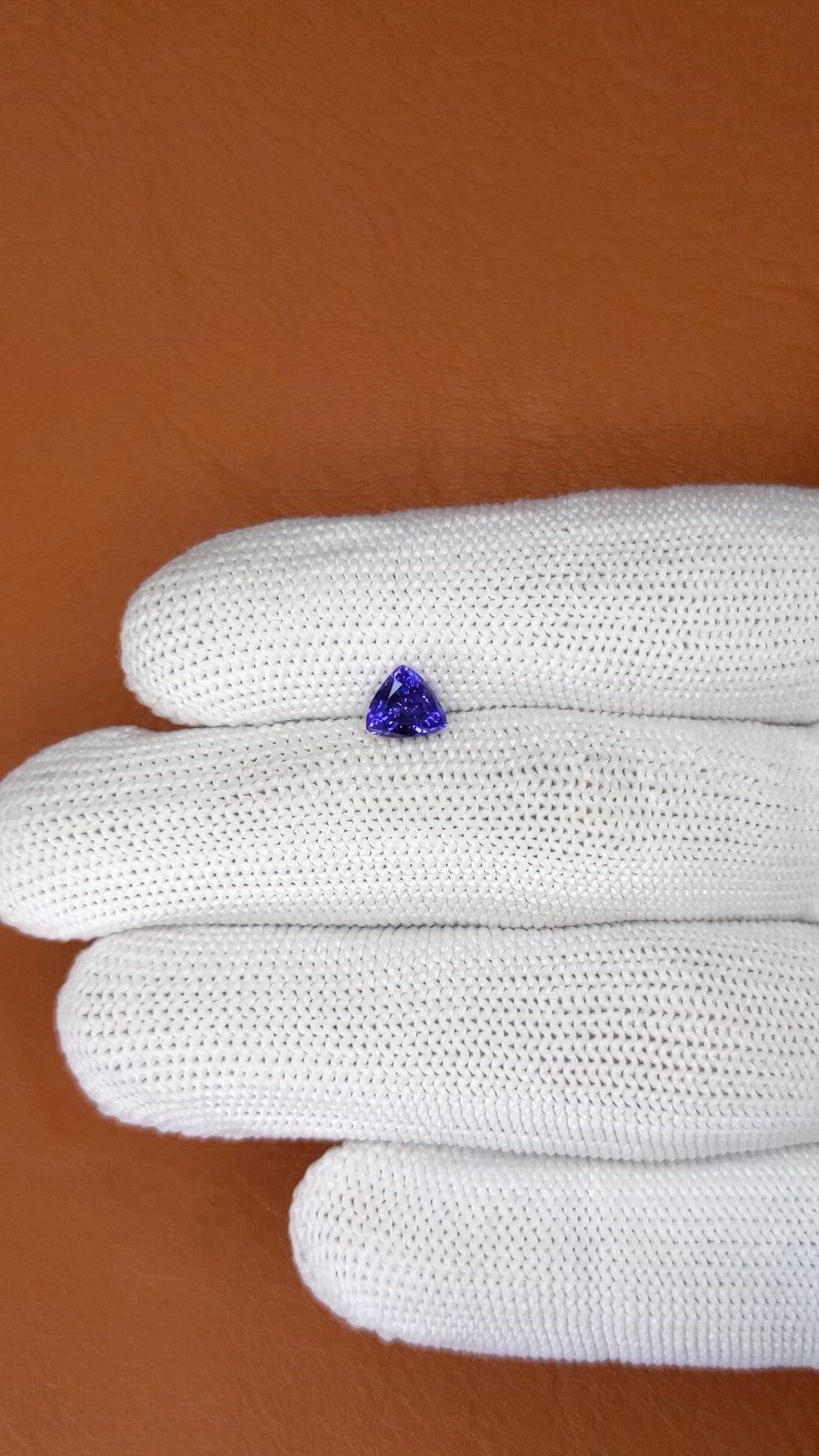 1.10 Ct. Bluish Purple Sapphire from Ceylon (Sri Lanka) Size Video