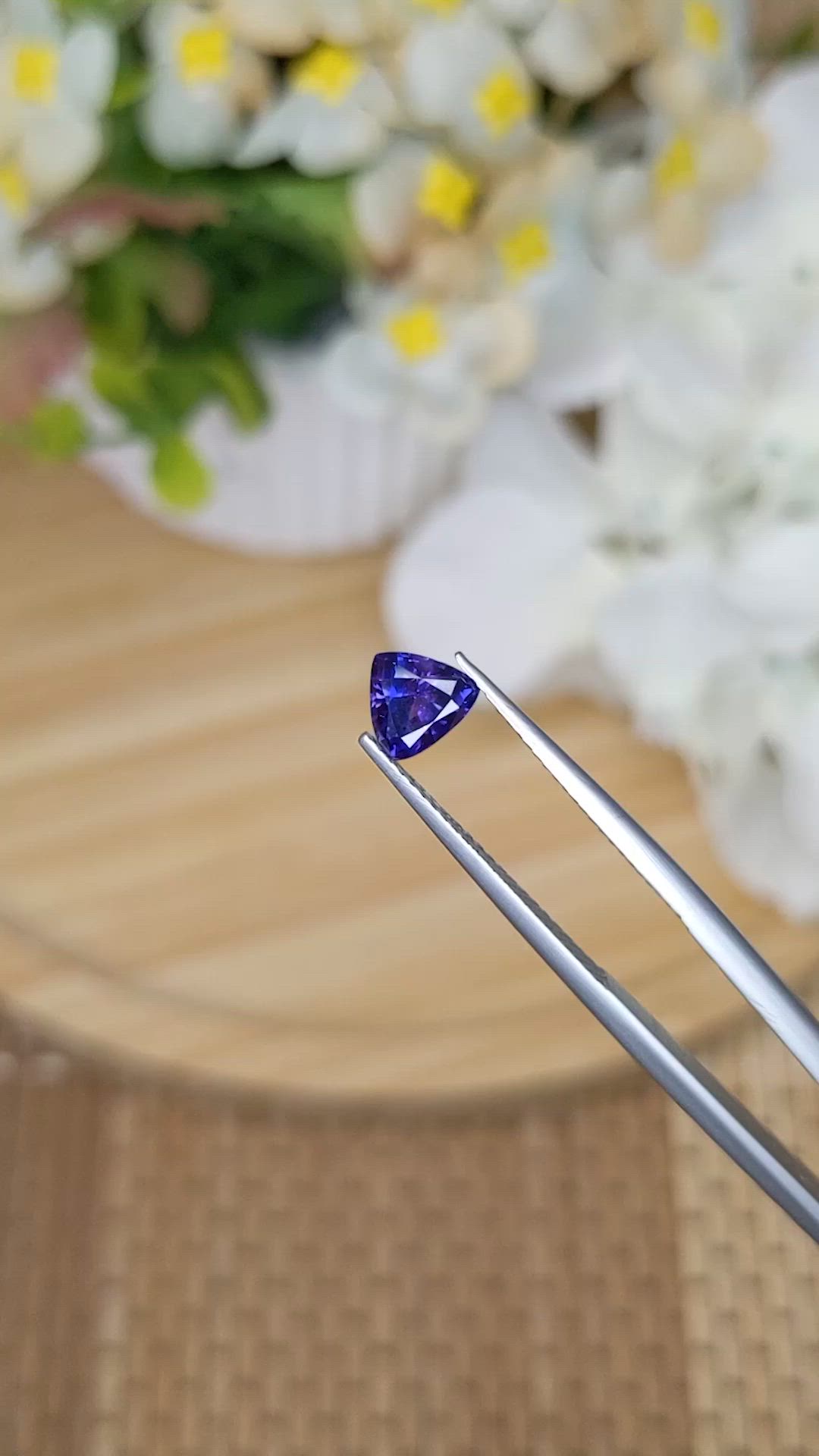 1.10 Ct. Bluish Purple Sapphire from Ceylon (Sri Lanka) Size Video